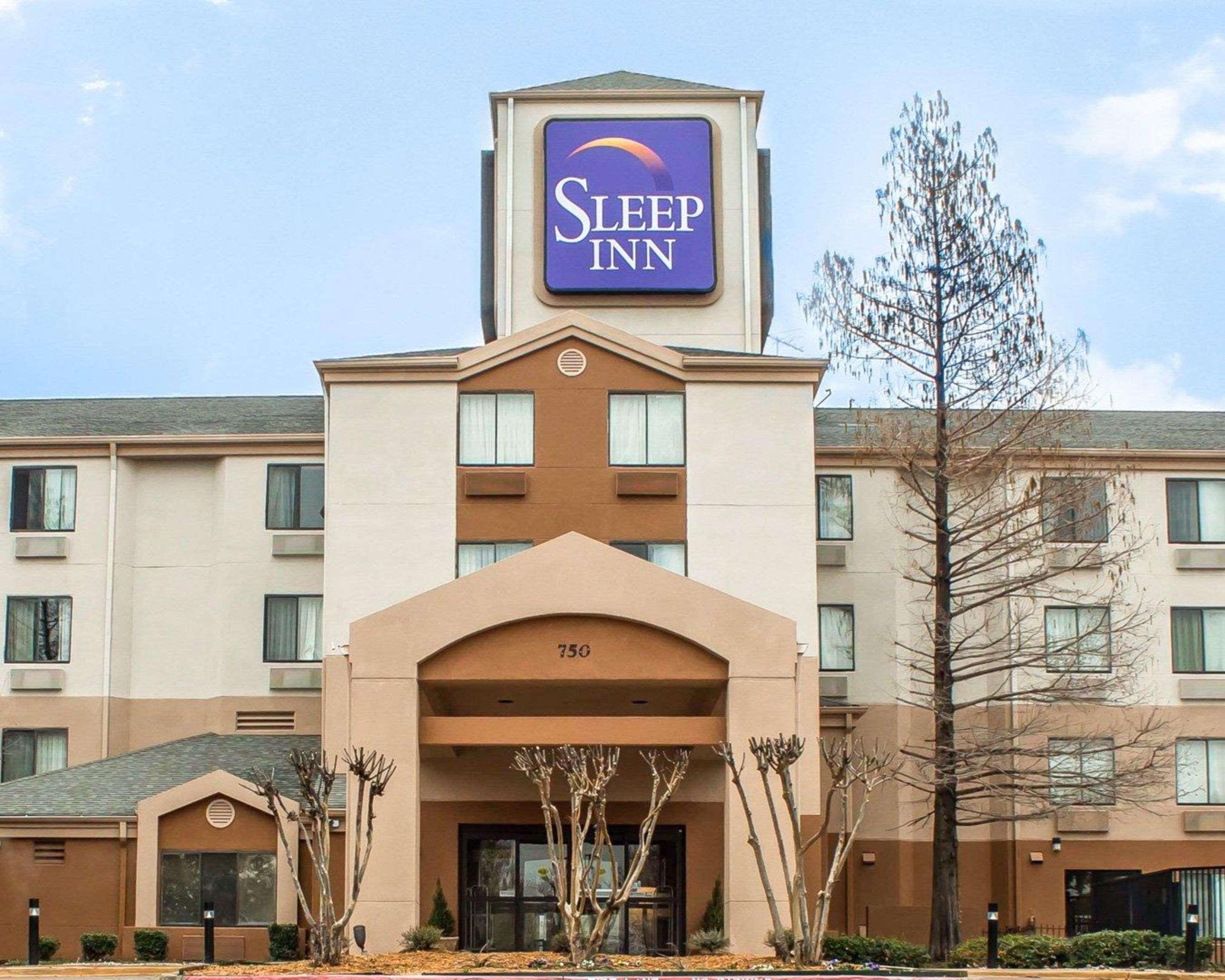 Sleep Near Six Flags 2*