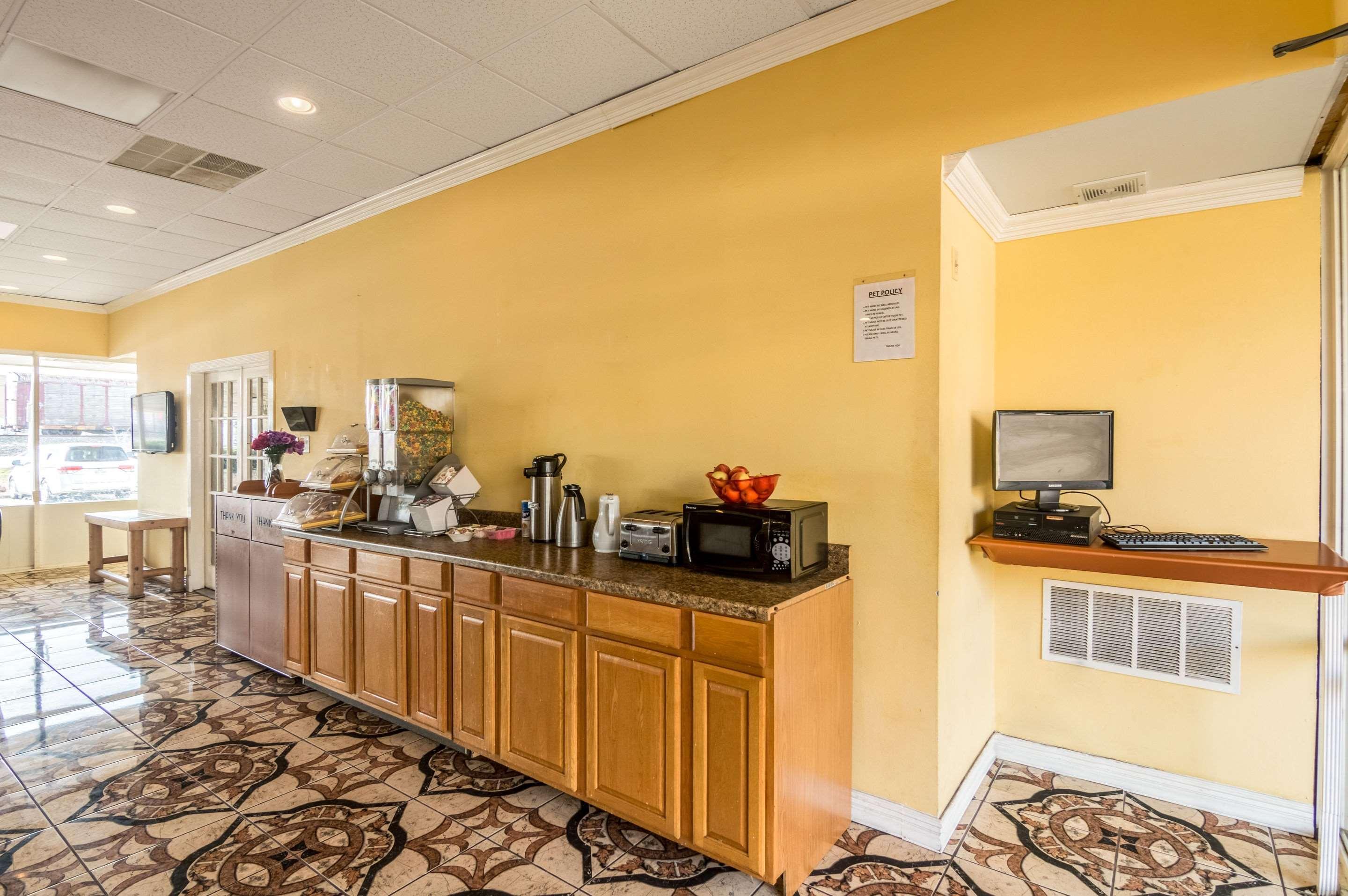 Inn Rodeway Arlington