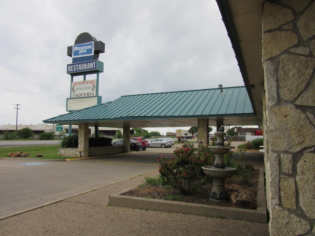 Rodeway Inn