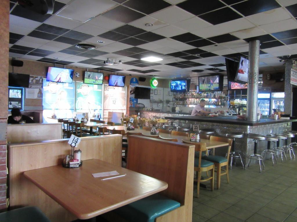 Rodeway Inn Arlington