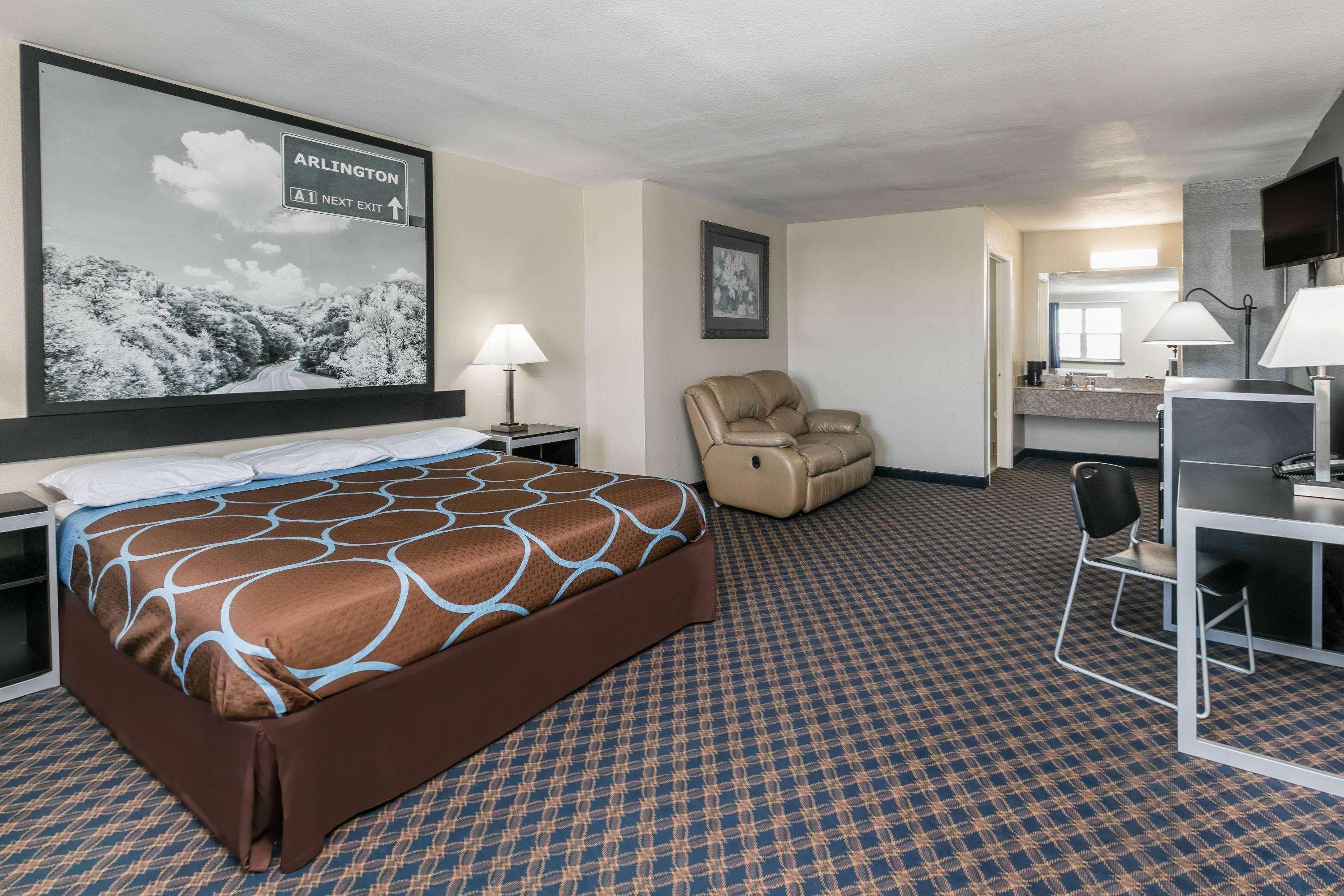Hotel Super 8 By Wyndham Near At&t Stadium