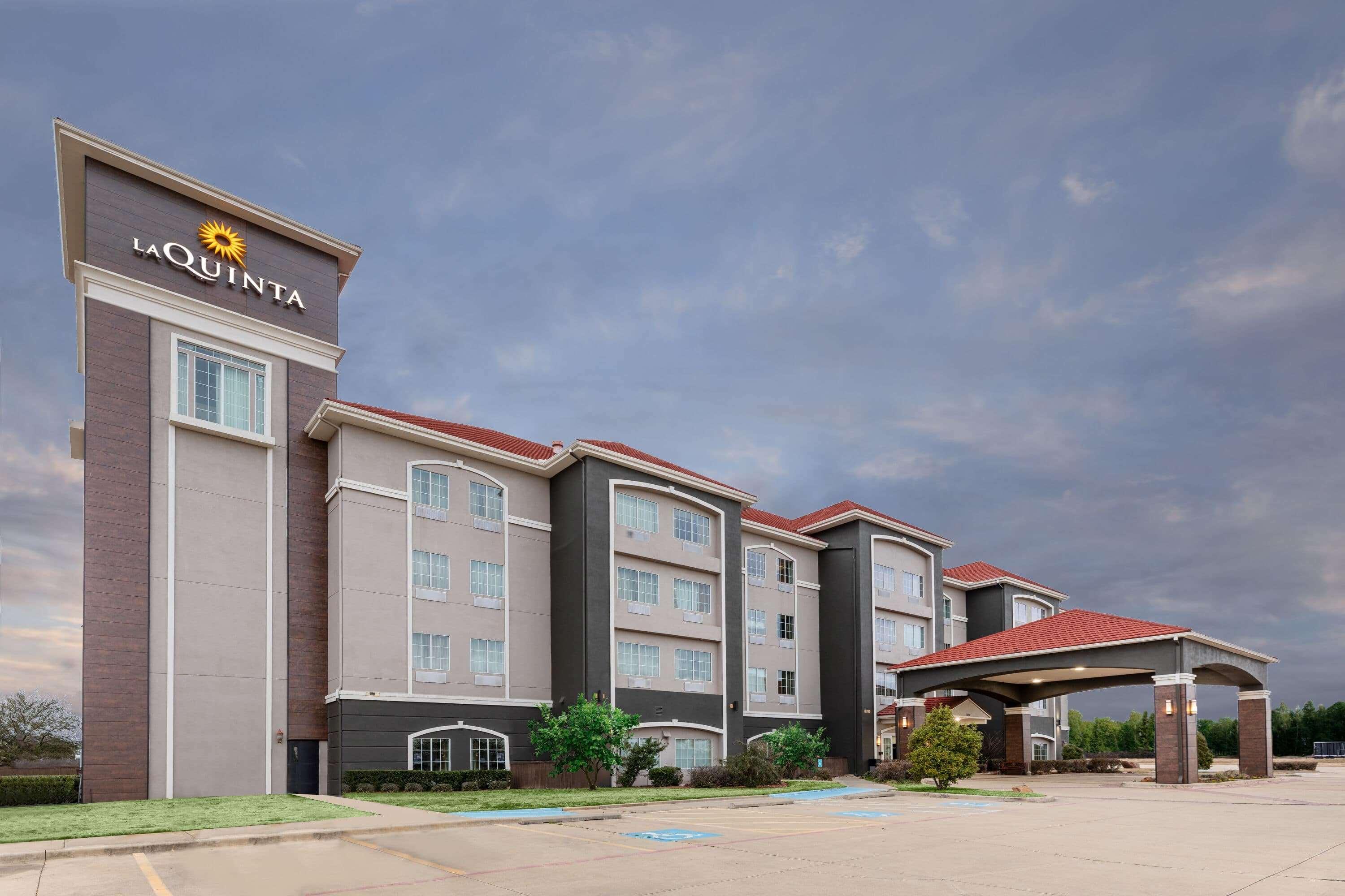 La Quinta By Wyndham Worth Eastchase 3*