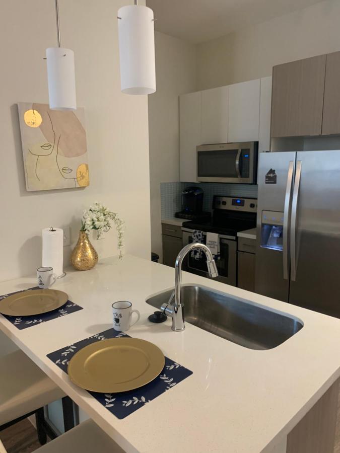 Private, Amazing 1-bedroom Apt In Central Location * Arlington