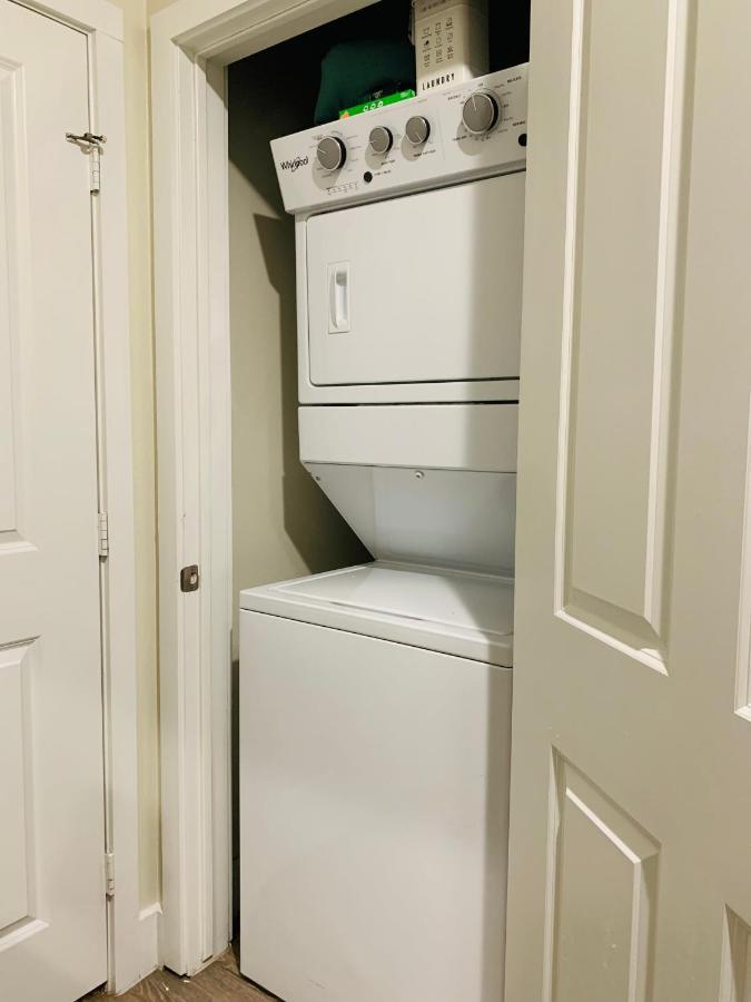 Private, Amazing 1-bedroom Apt In Central Location Apartment Arlington