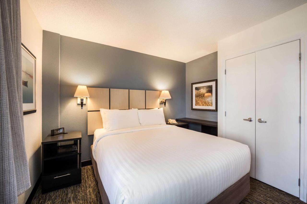 Sonesta Simply Hotel 3*