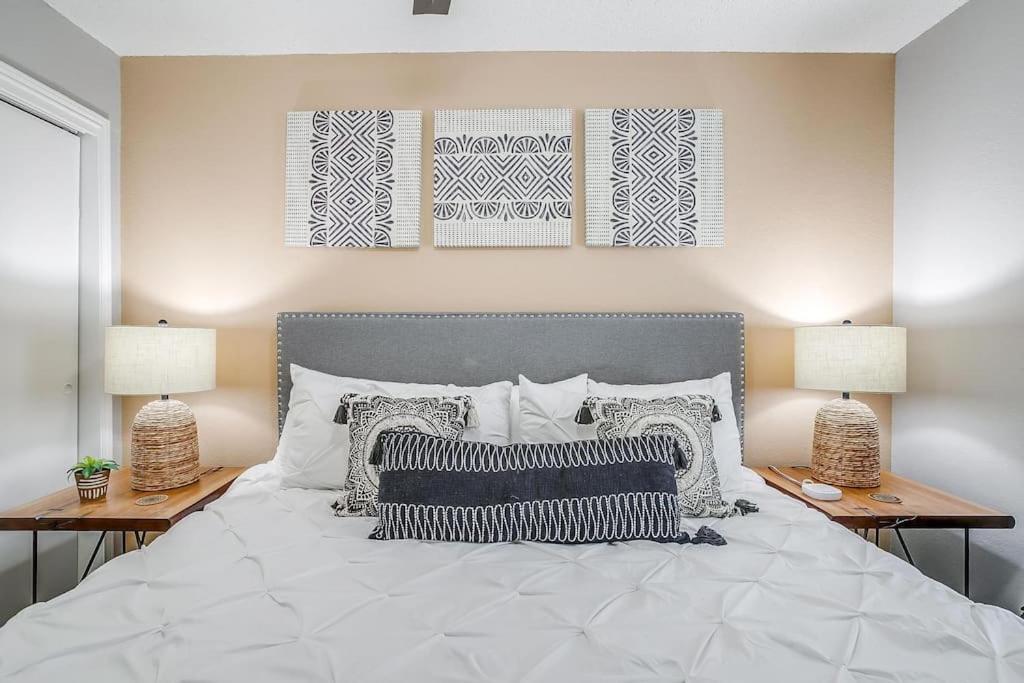 King Bed Wifi Washer Dryer 4k Tvs Pets Allowed Apartment *