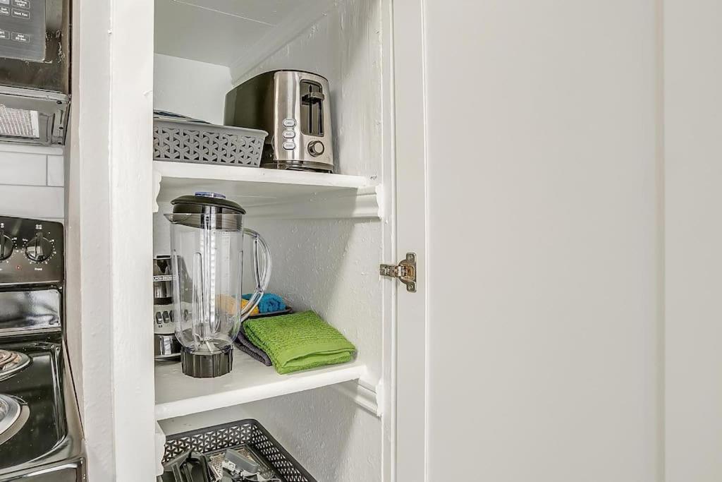 Entireplace Fastwifi Washer Dryer 4ktv Petsallowed Apartment