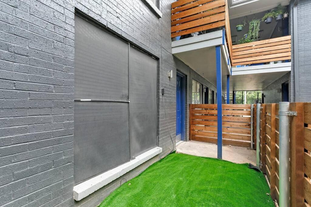 Chic 3br Apt Near At&t Stadium With Pool + Parking Apartment Arlington