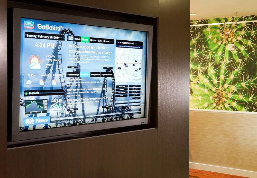 Hotel Courtyard By Marriott Dallas Entertainment District 3*