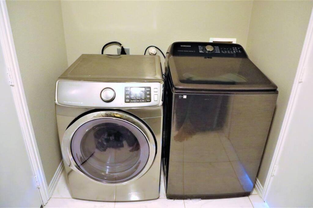 Family Close To At&t Stadium W Game And Large Patio Holiday home *