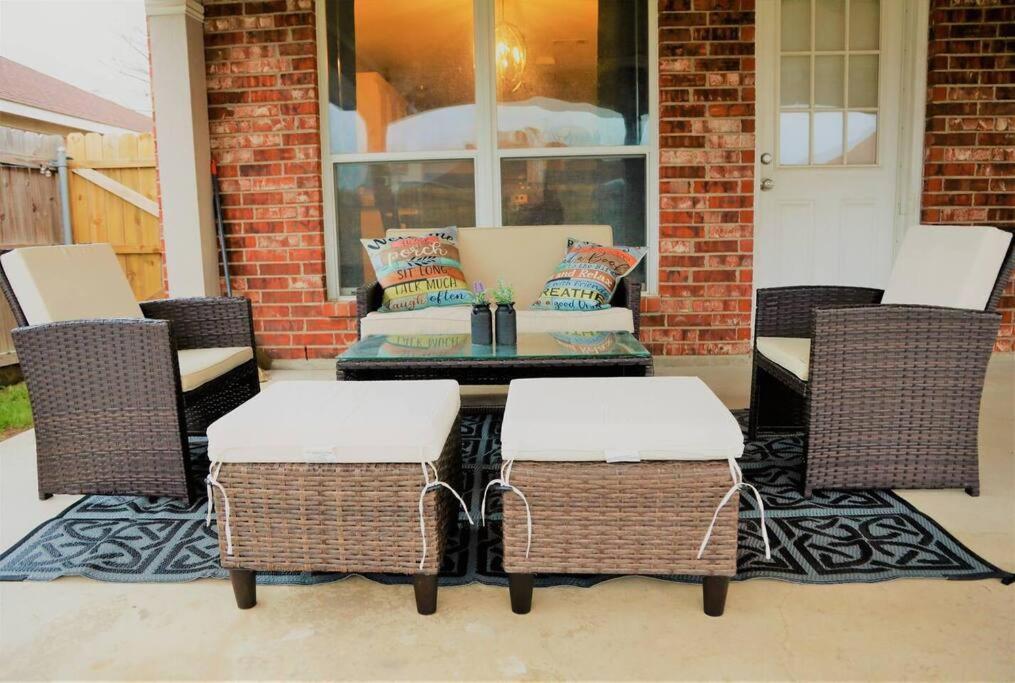 Family Close To At&t Stadium W Game And Large Patio *