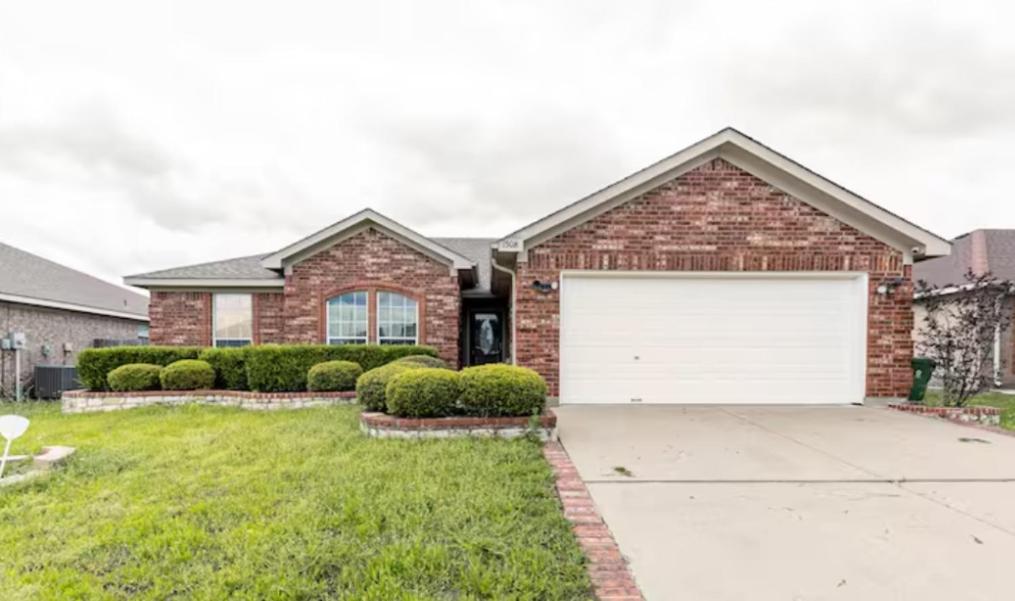 Family Close To At&t Stadium W Game And Large Patio Arlington