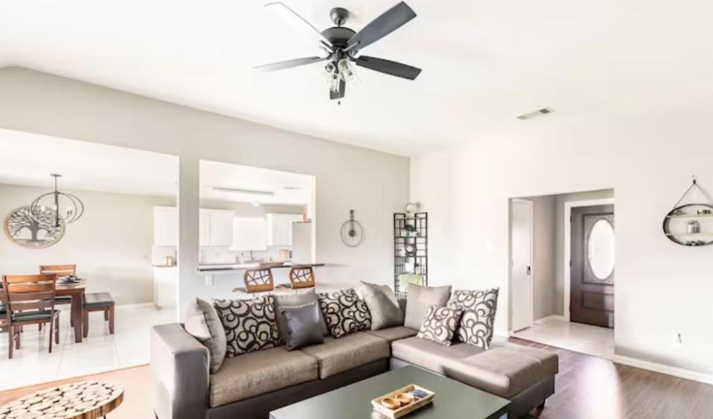 Family Close To At&t Stadium W Game And Large Patio Holiday home Arlington