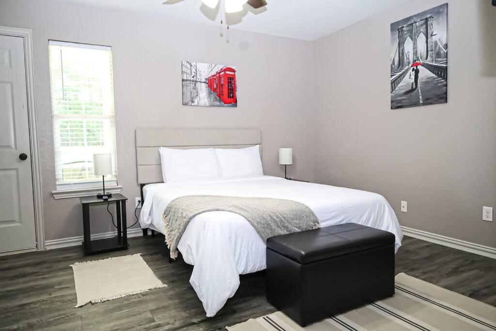 Comfy Two-bedroom In