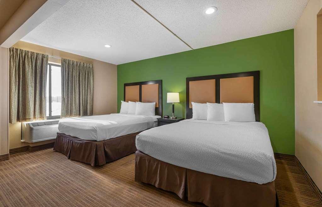 Hotel Extended America - - Six Flags Arlington
