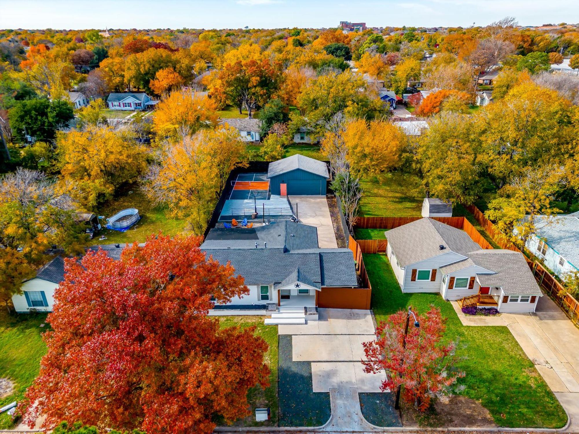 Holiday home Pickleball Court - Walk To At&t Stadium, Globe Life, Six Flags, Texas Live! & *