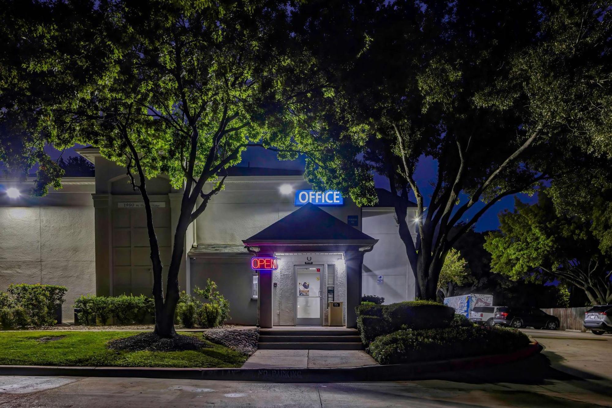 Hotel 6-arlington, Tx - South - Dallas Arlington
