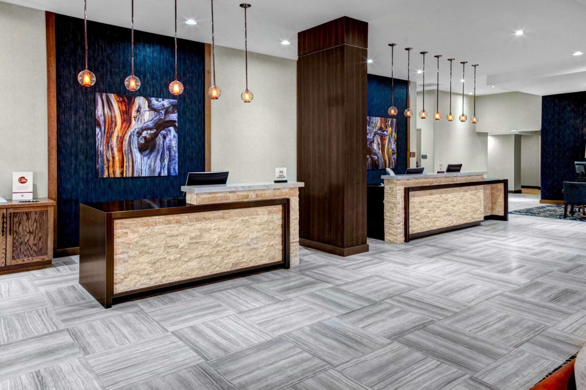 Hotel Doubletree By Hilton Dfw South Arlington