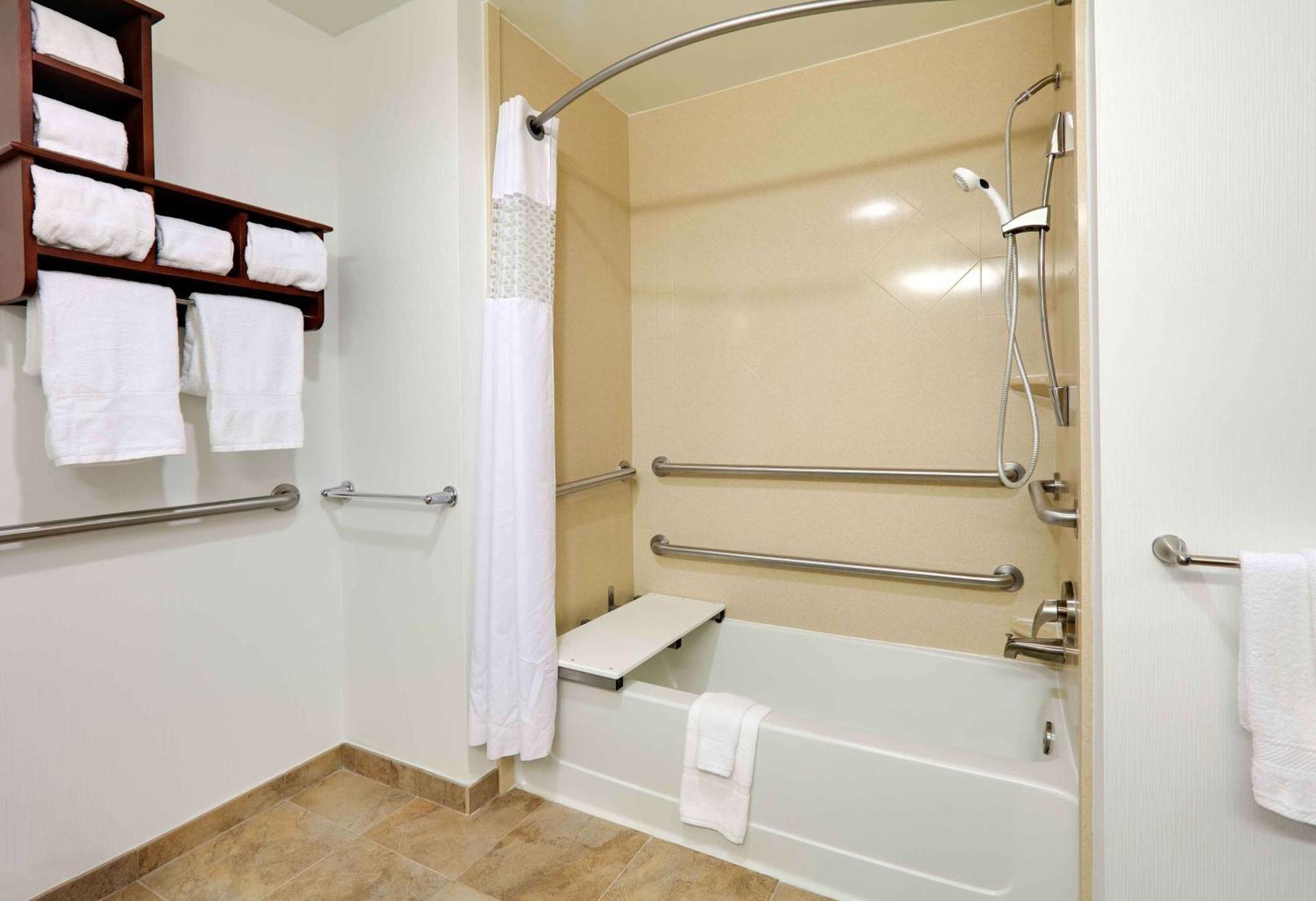 Hotel Hampton & Dallas-arlington-south 3*
