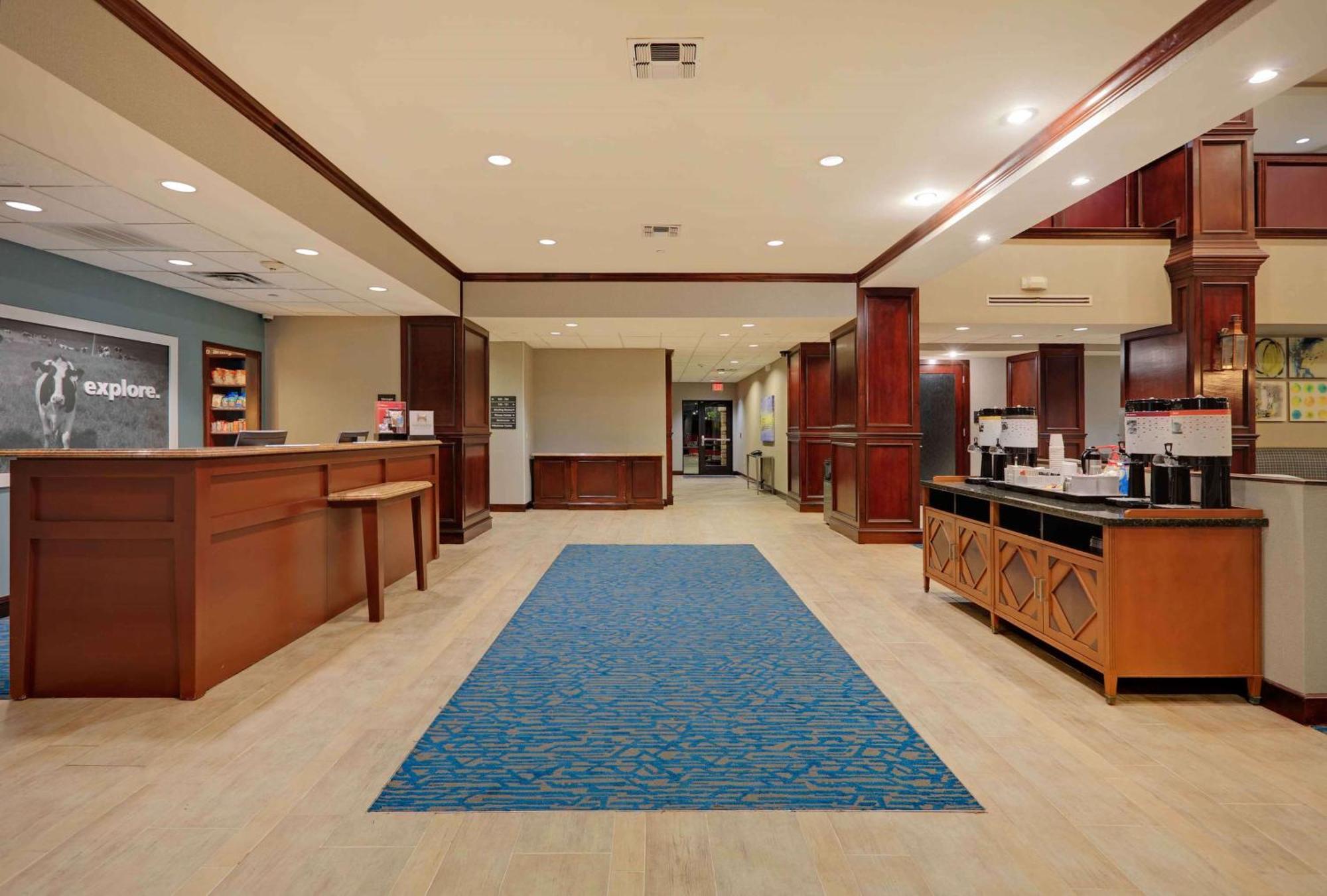 Hampton & Dallas-arlington-south Hotel