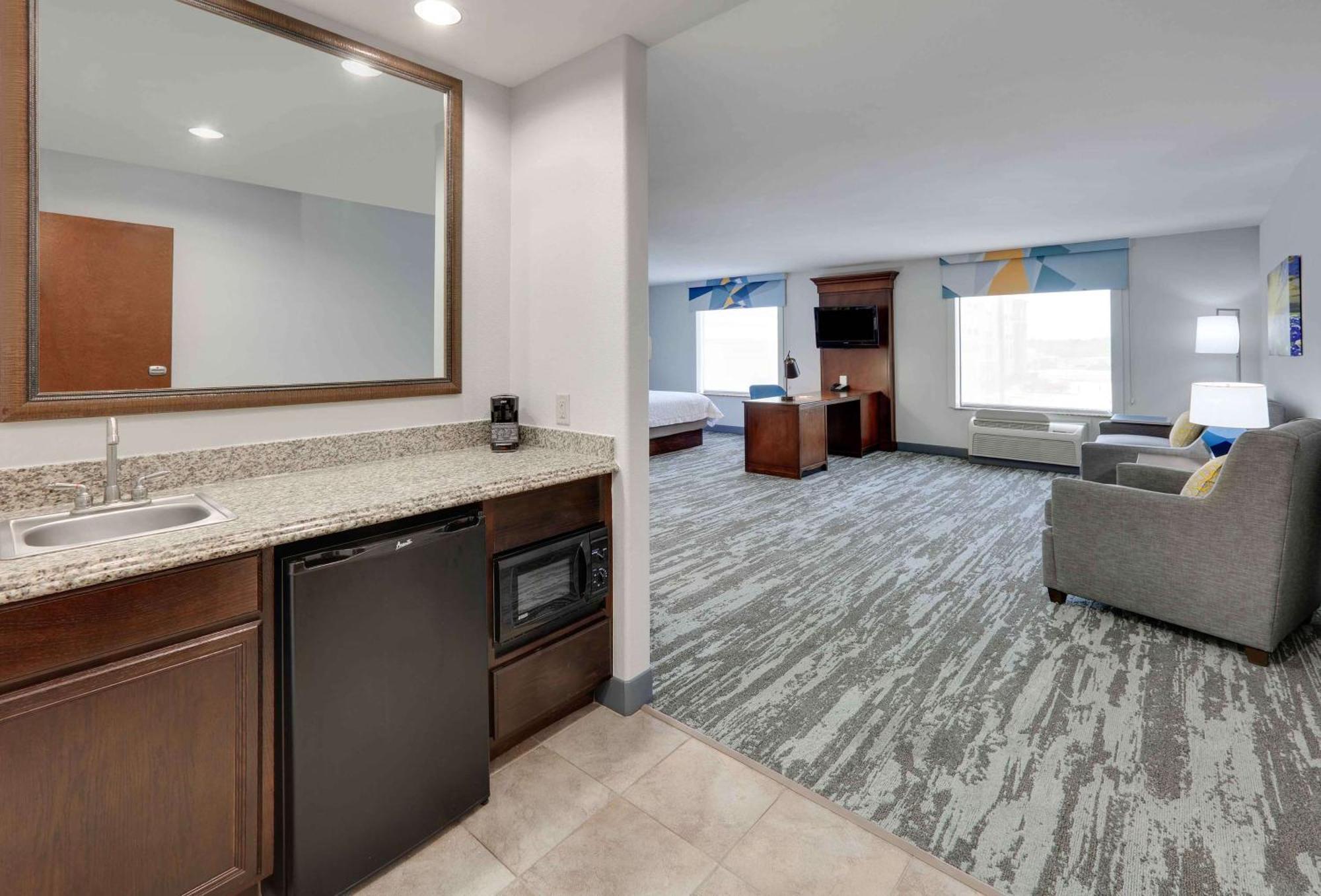 Hampton & Dallas-arlington-south 3*