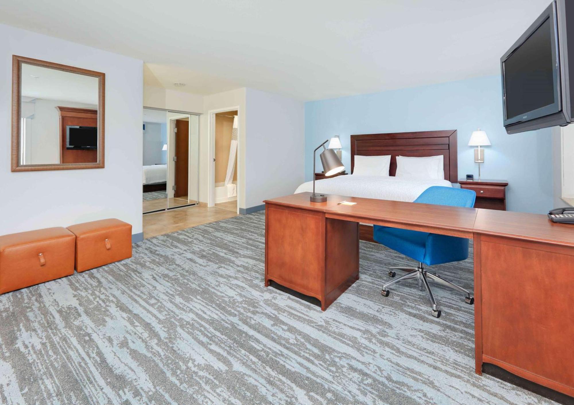 Hampton & Dallas-arlington-south Hotel 3*