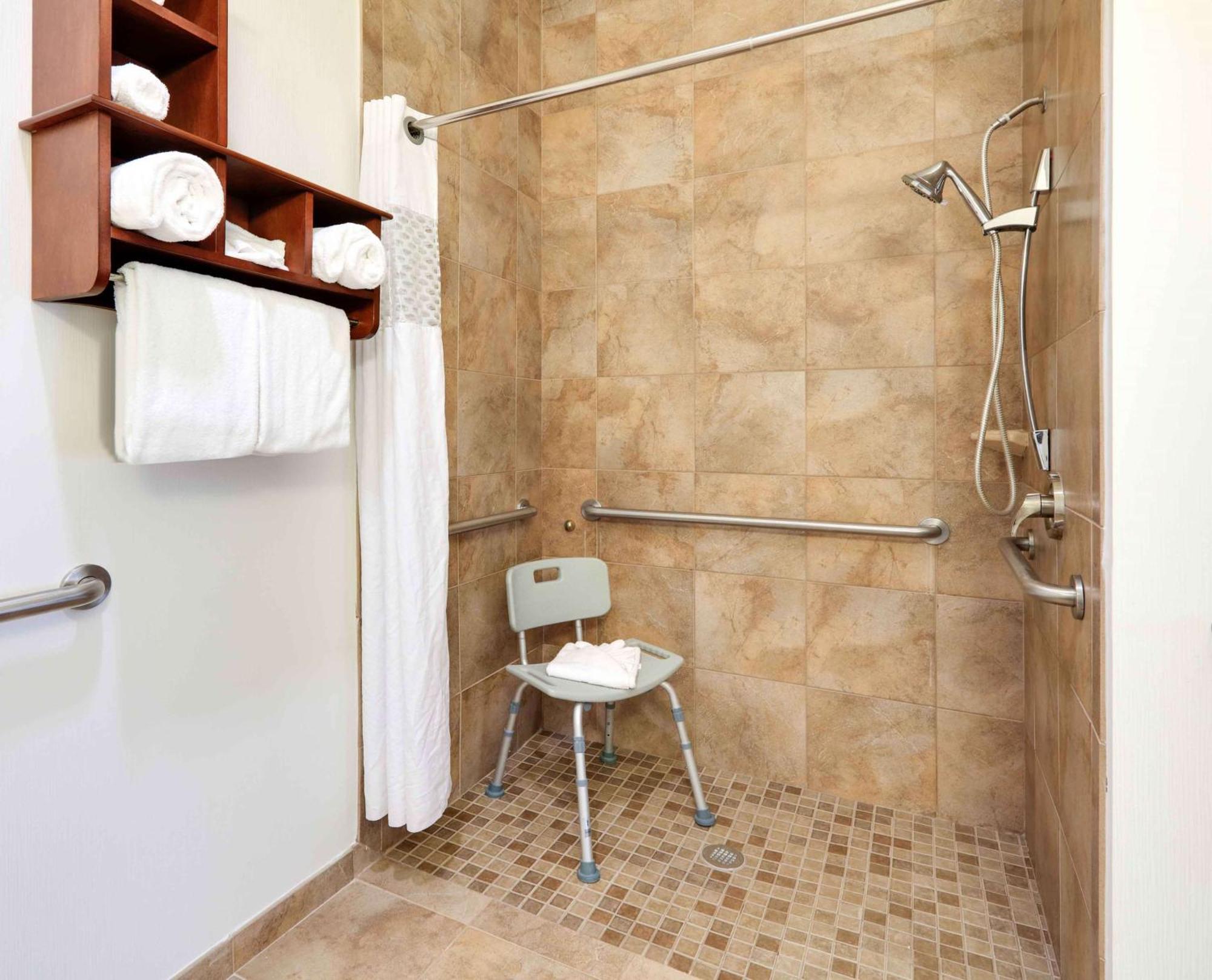 Hotel Hampton & Dallas-arlington-south 3*