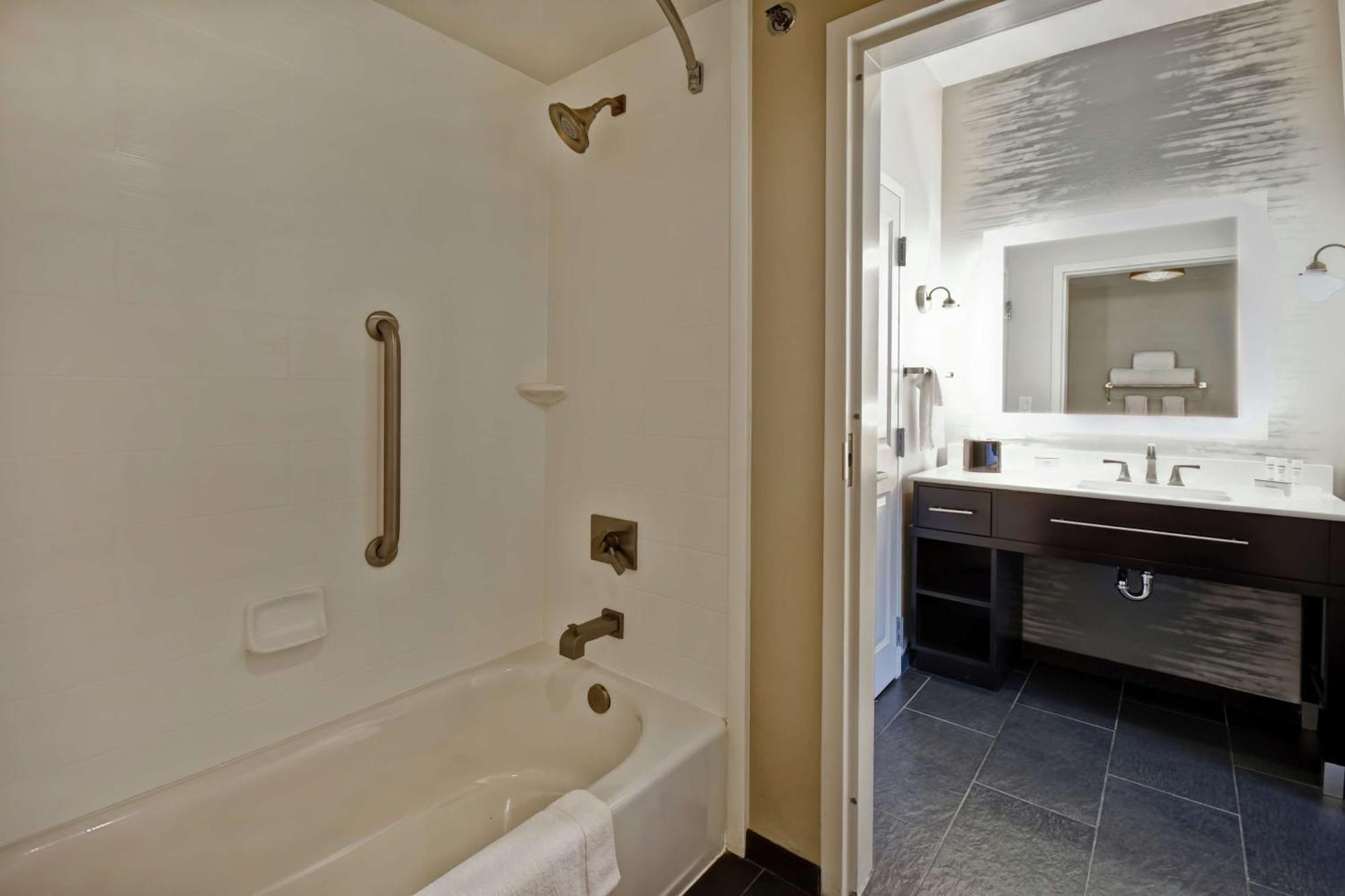 Homewood By Hilton Dallas South Hotel Arlington
