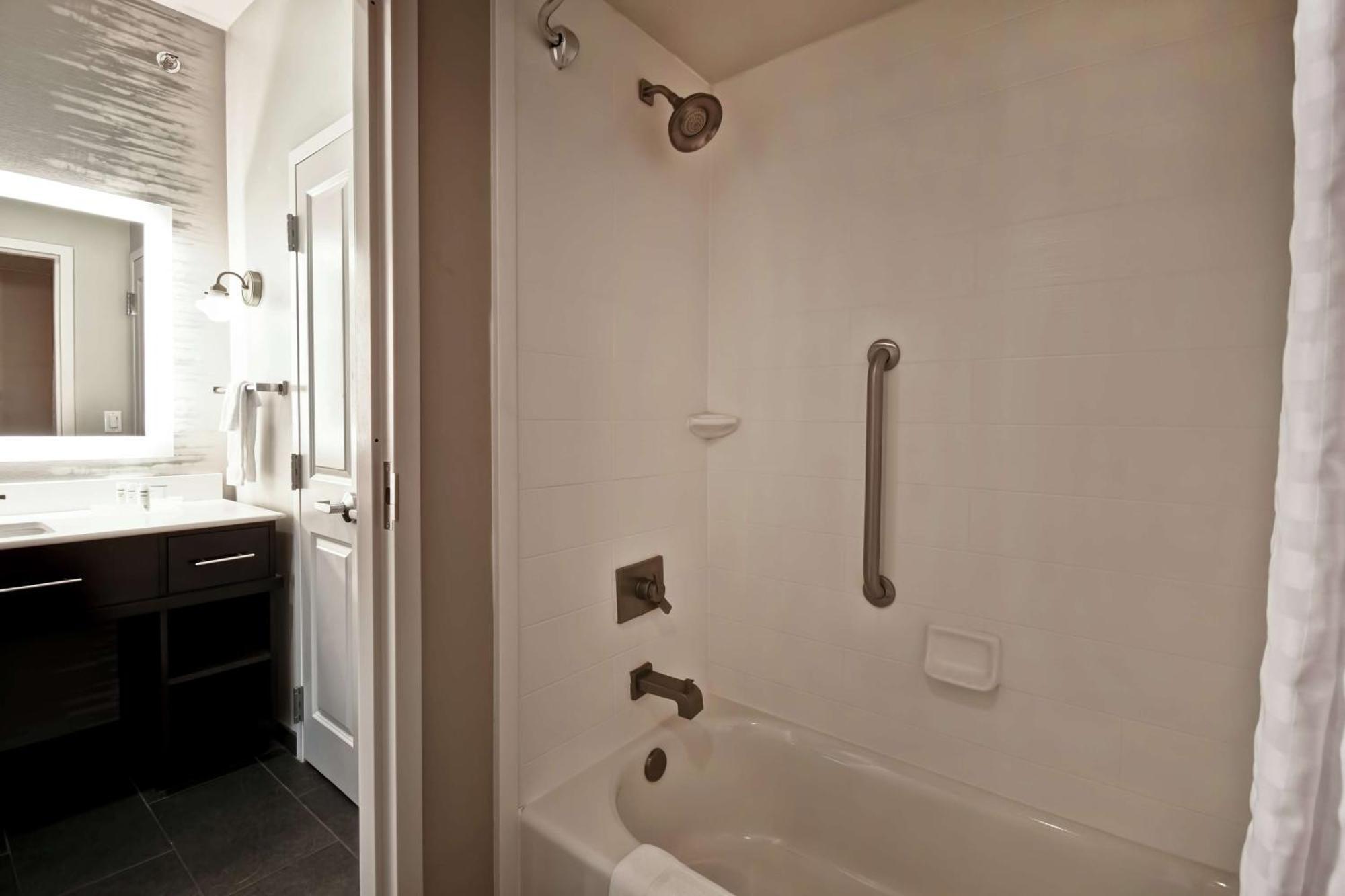 Homewood By Hilton Dallas South Arlington