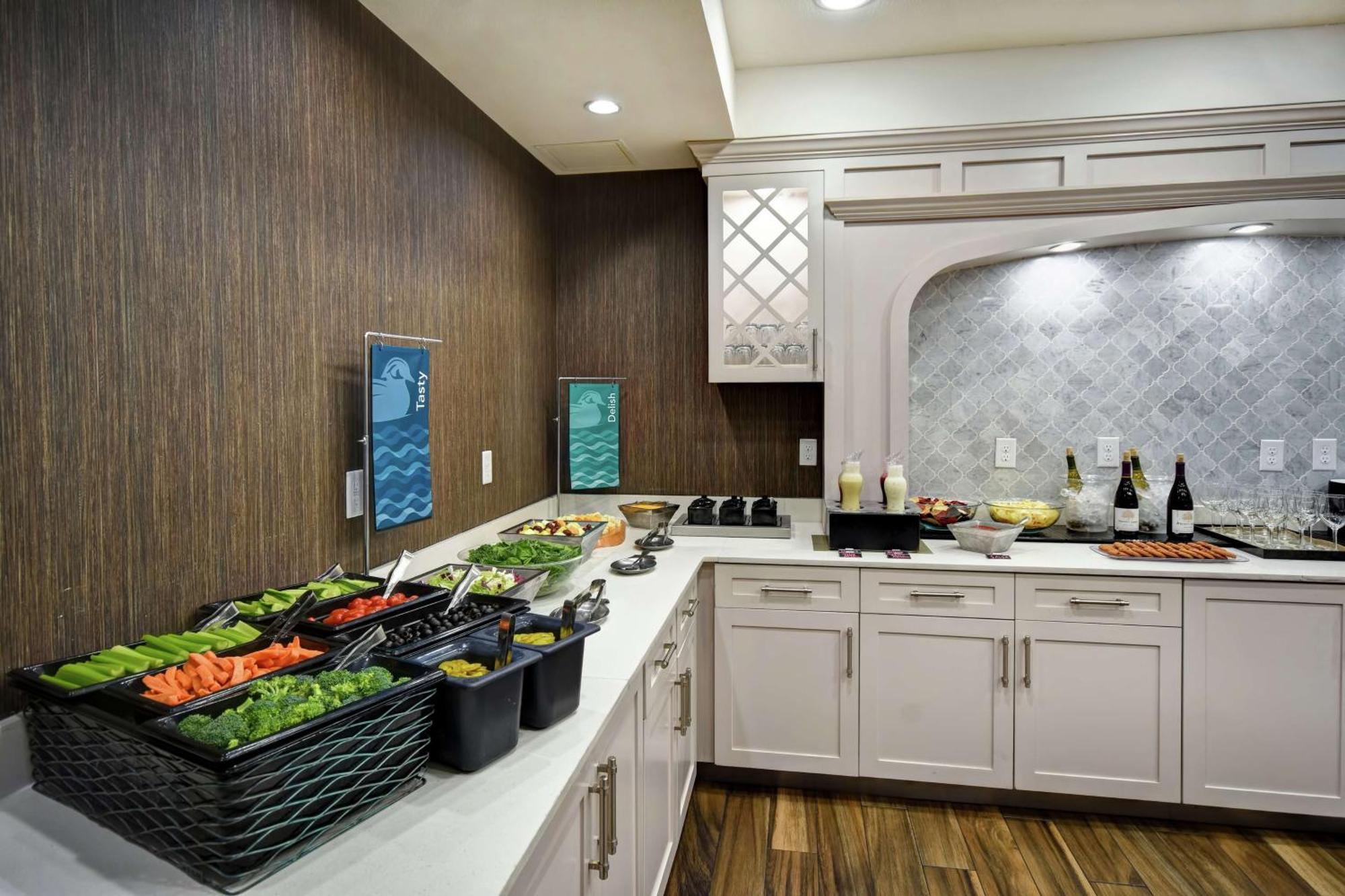 Hotel Homewood By Hilton Dallas South Arlington