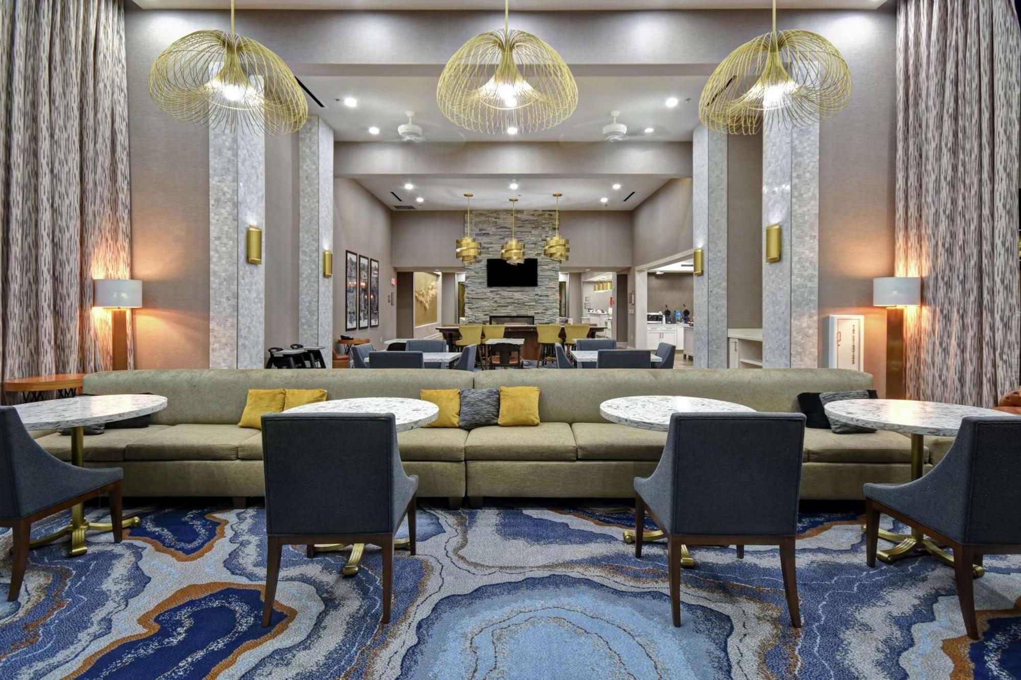 Hotel Homewood By Hilton Dallas South