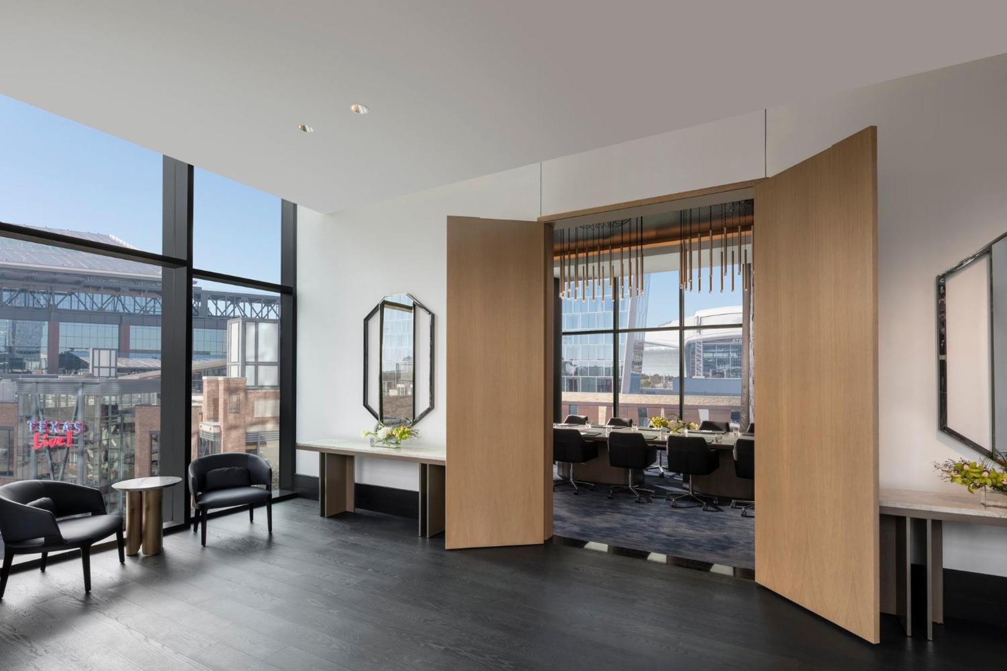 Loews Hotel Arlington