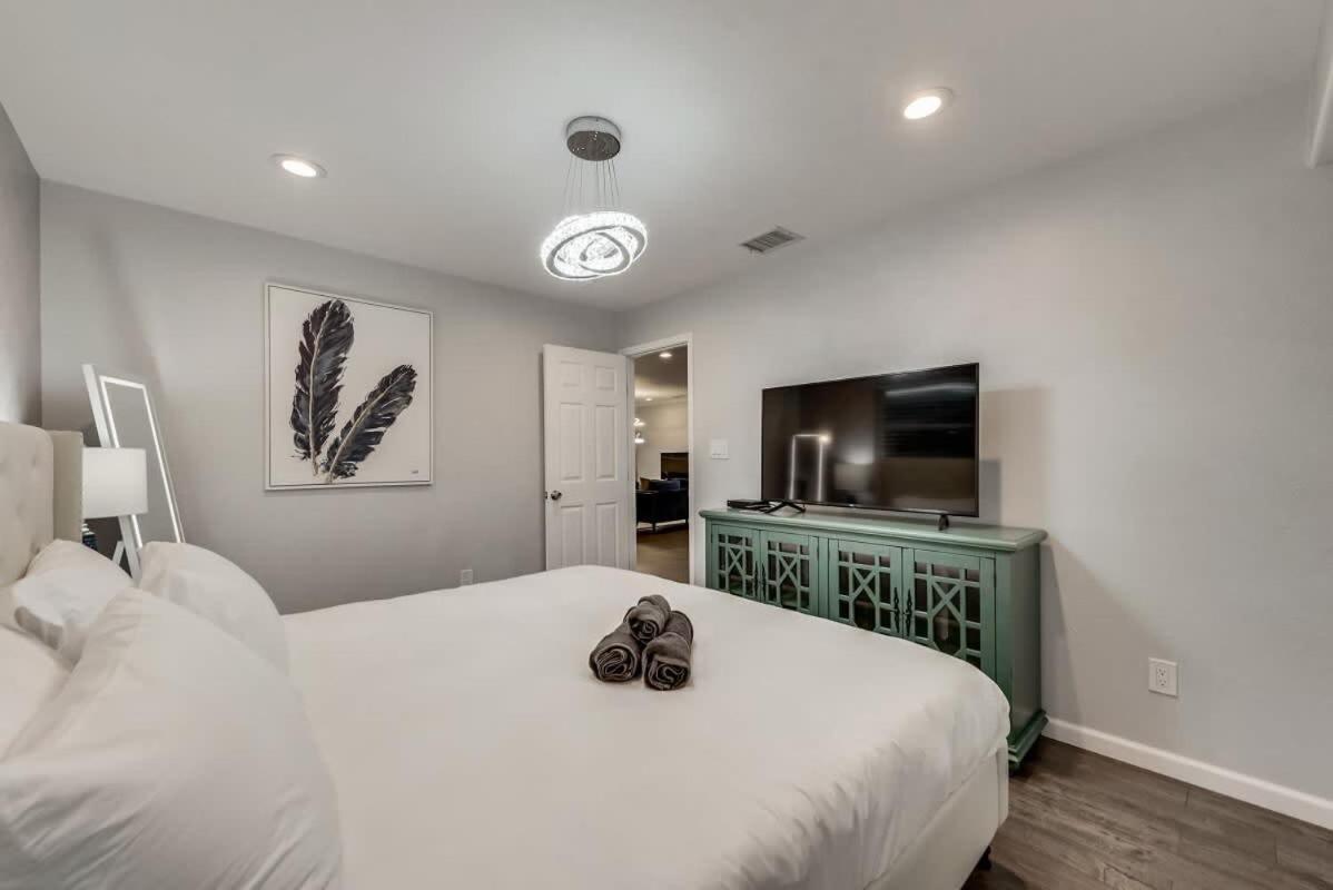Luxury W Hot Tub Near At&t Stadium Holiday home
