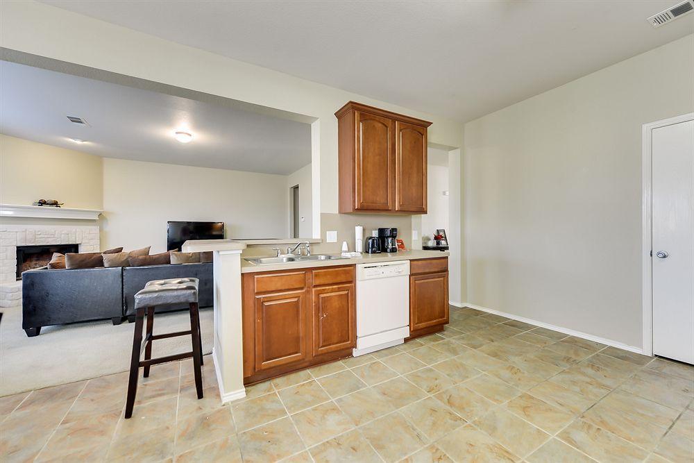 Arlington Villa
