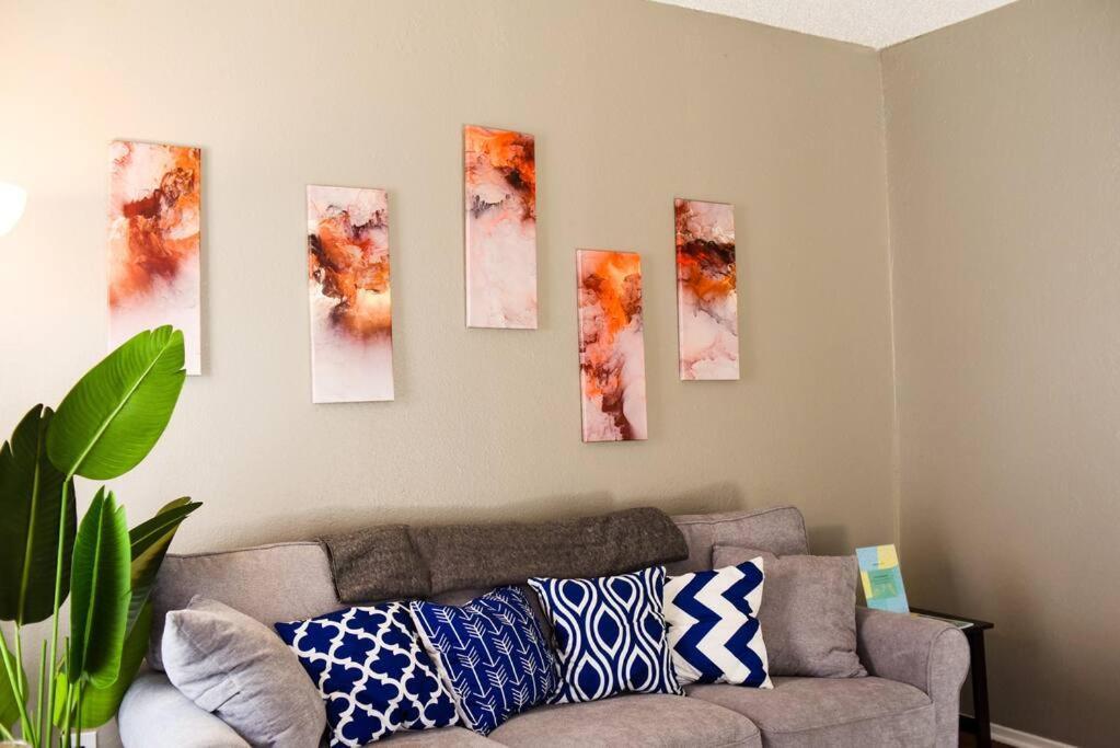6 Mins Away Cowboy/ranger Stadium 1bd Apartment *