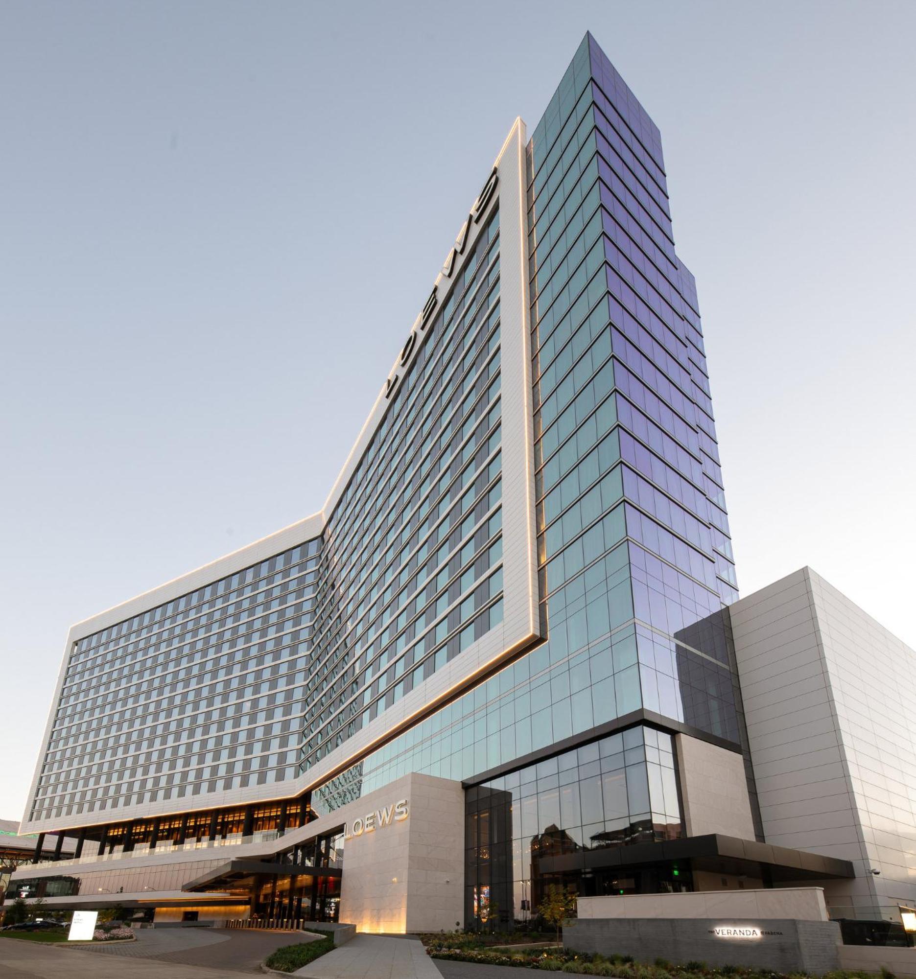 Loews Hotel 4*
