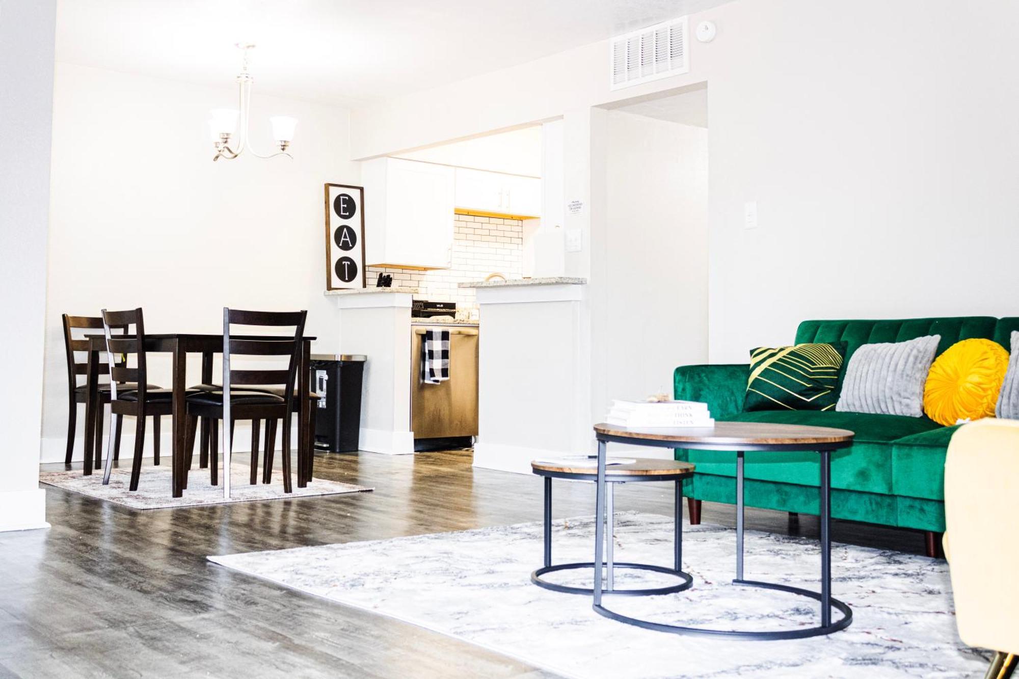 Apartment Walk To At&t Stadium , Globelife From Cozy 2bd/ba