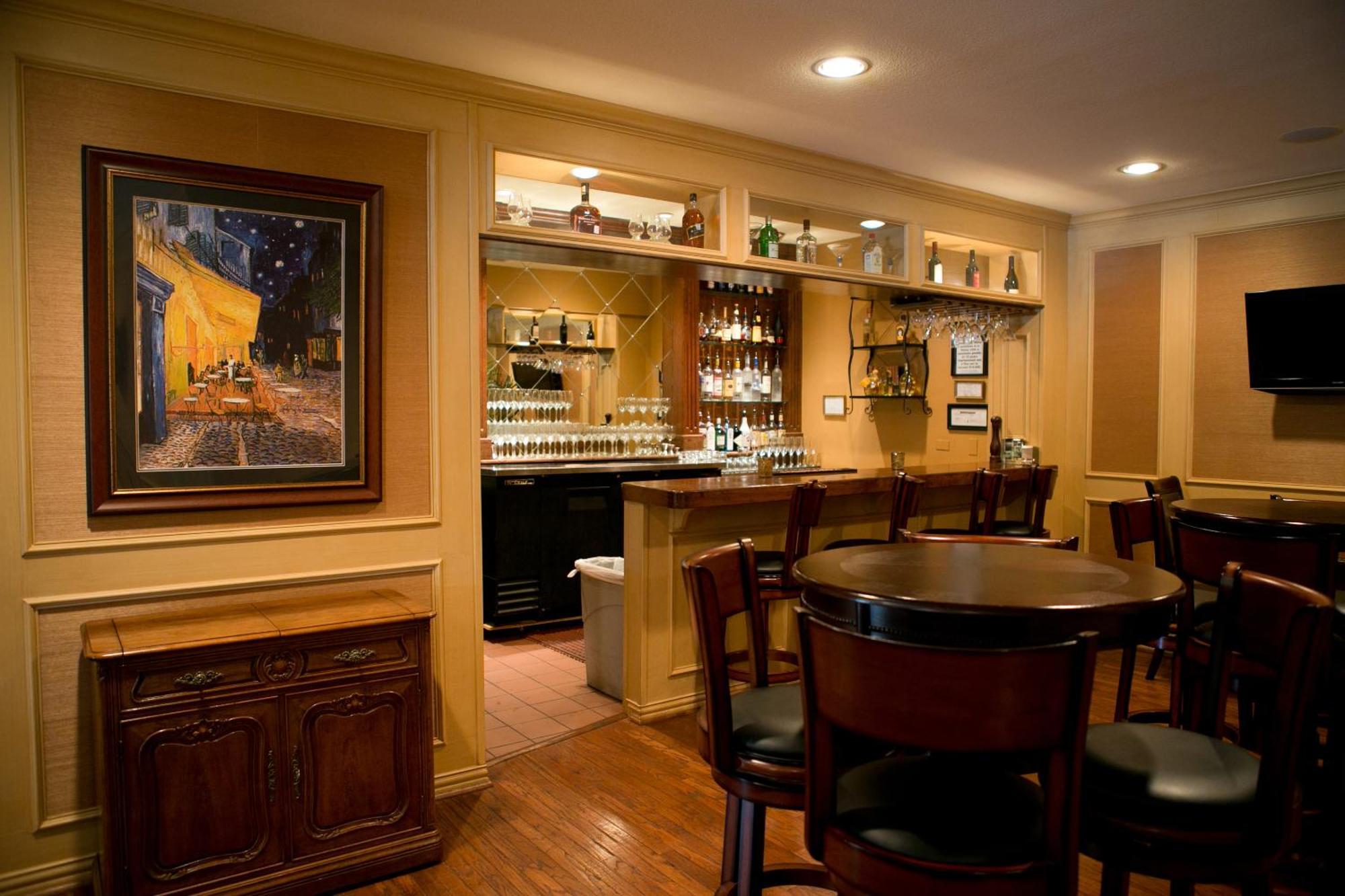 The Sanford House & Arlington