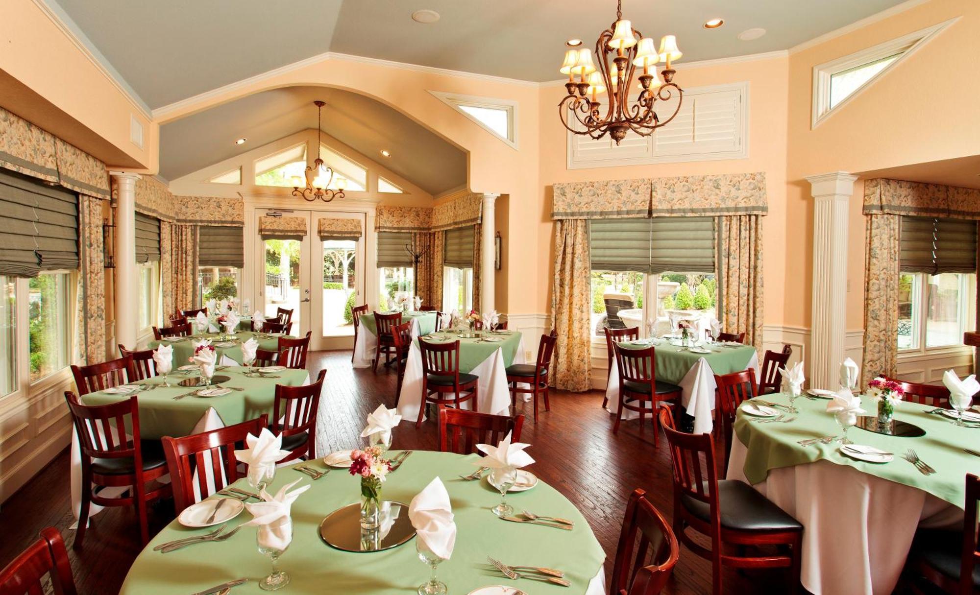 The Sanford House & Inn Arlington