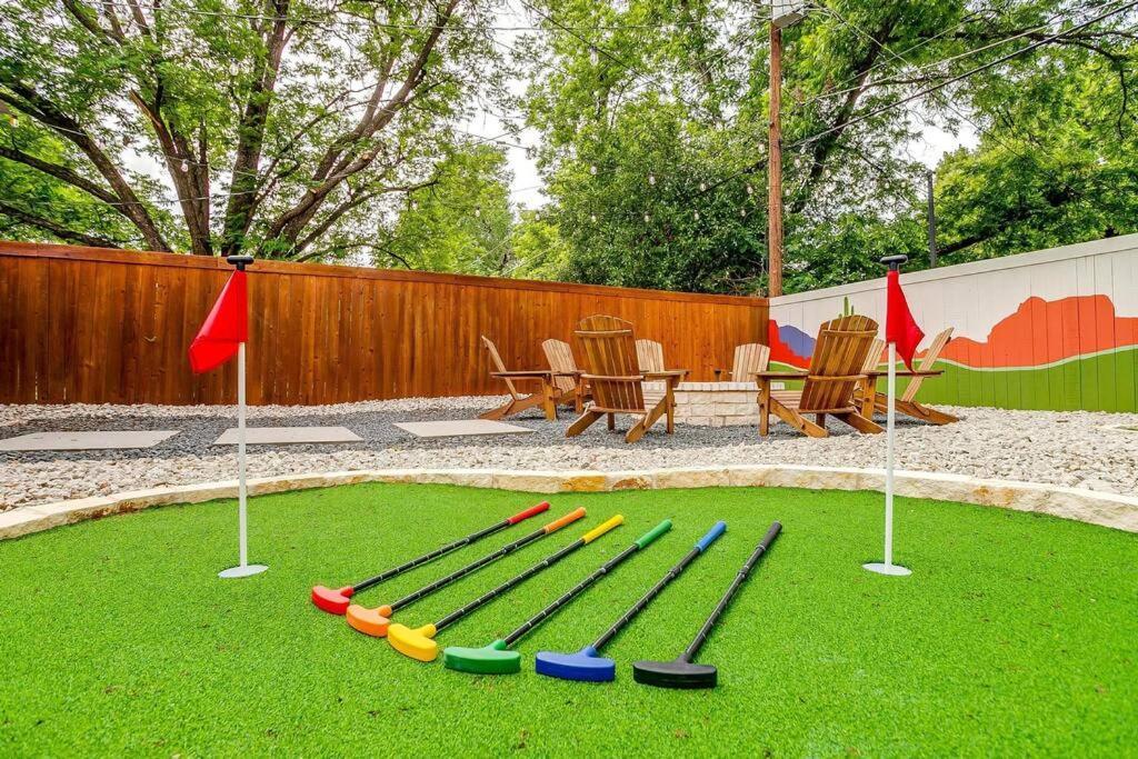 Mini Golf! Walk To At&t Stadium & Globe Life Holiday home *