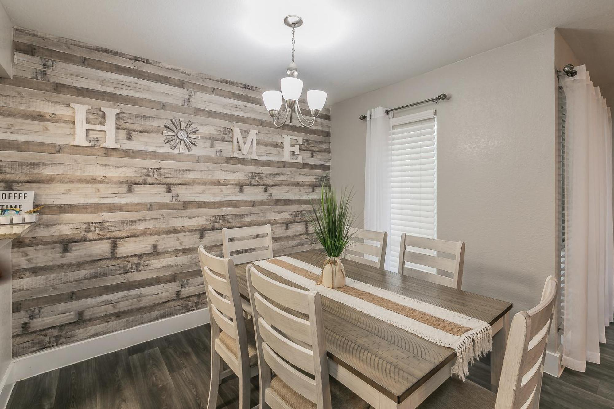 Apartment Cozy 2br - Sleeps 8 - Free Parking!