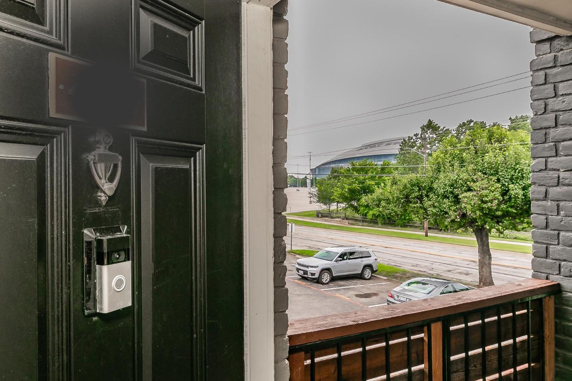 Cozy 2br - Sleeps 8 - Free Parking! *