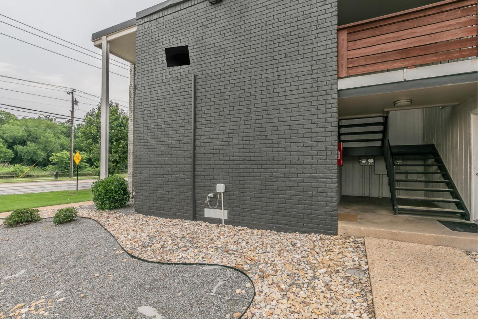 Cozy 2br - Sleeps 8 - Free Parking!