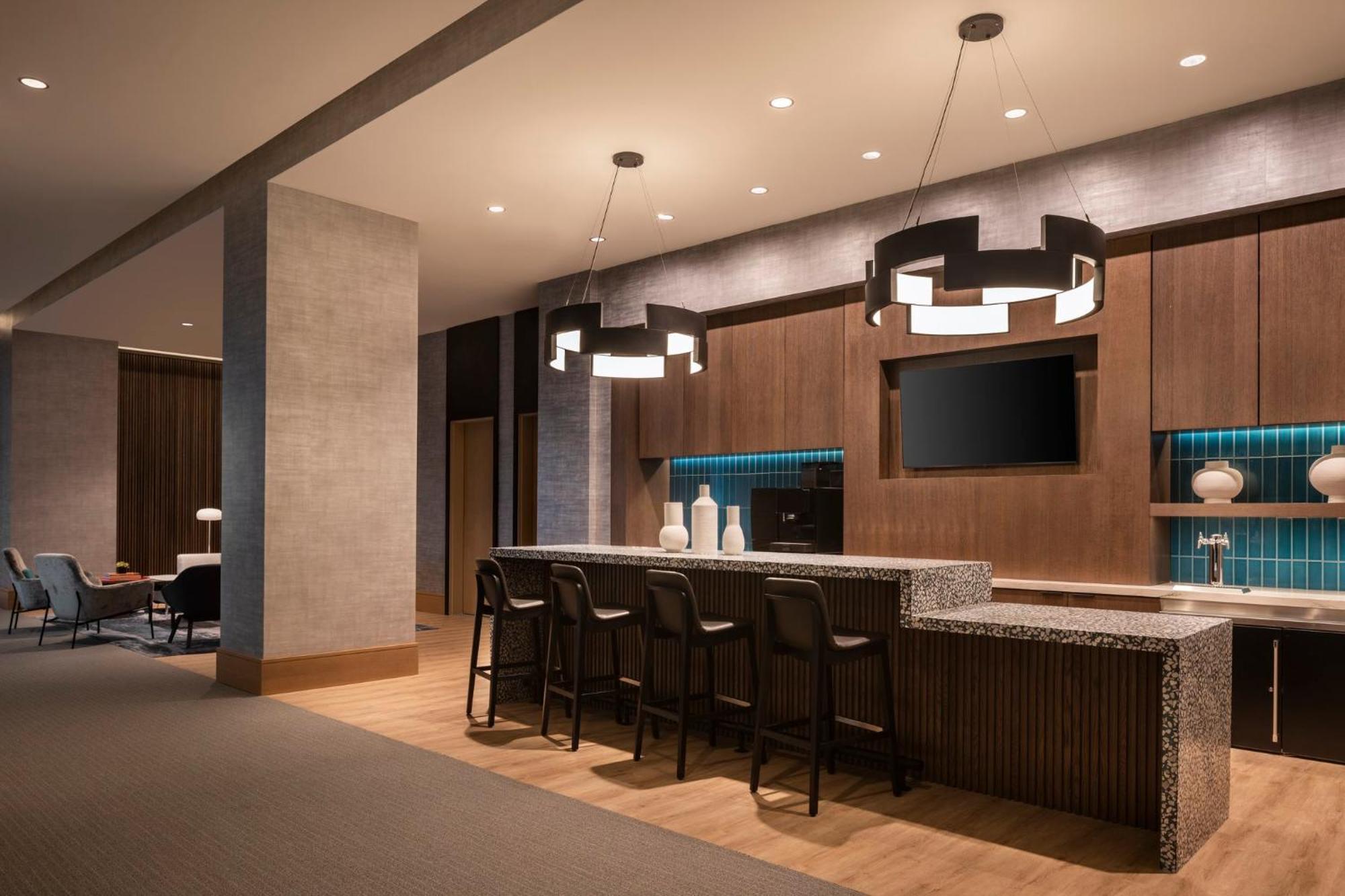 Hotel Loews 4*