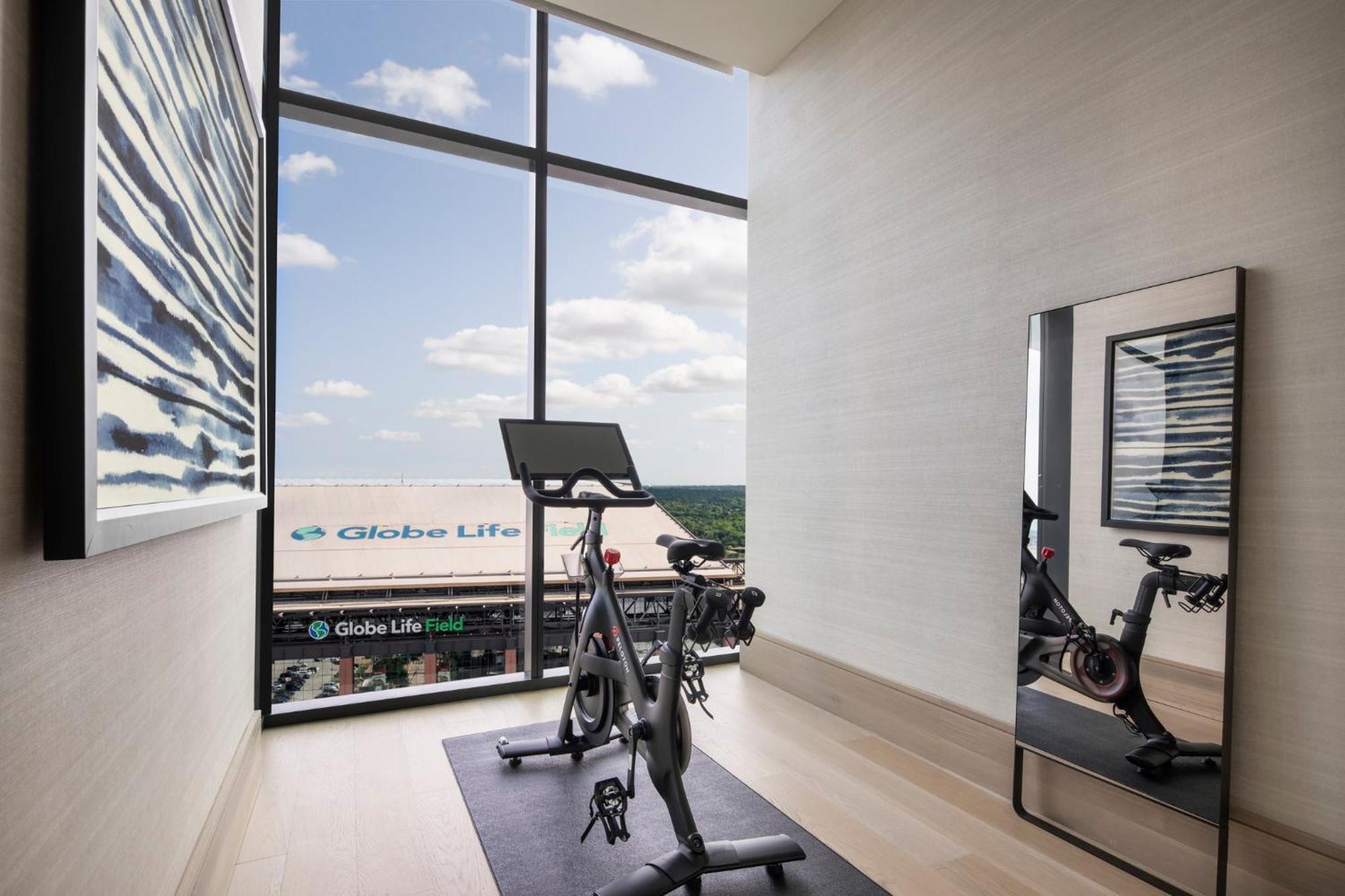 Hotel Loews Arlington