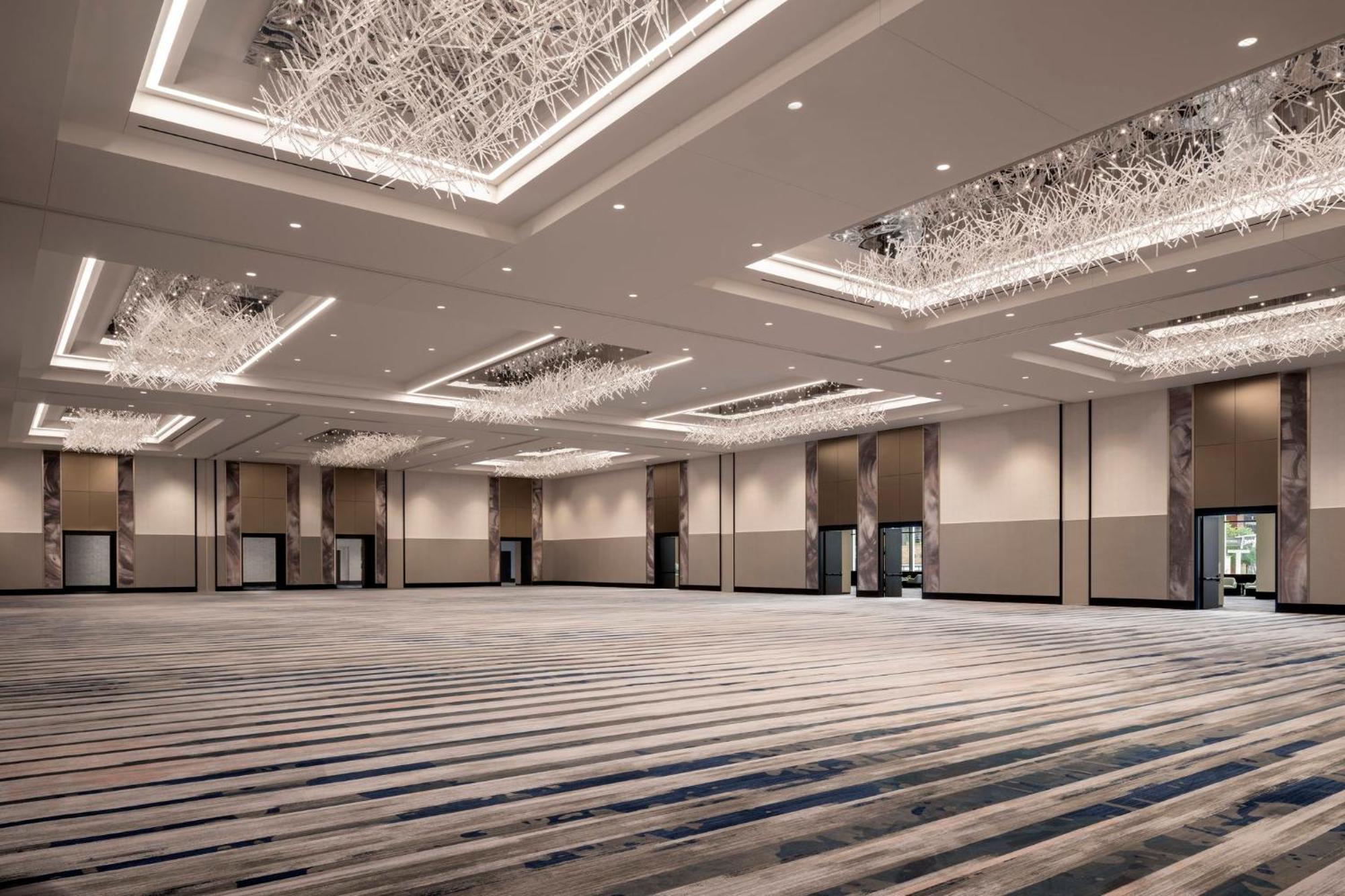 Loews Arlington