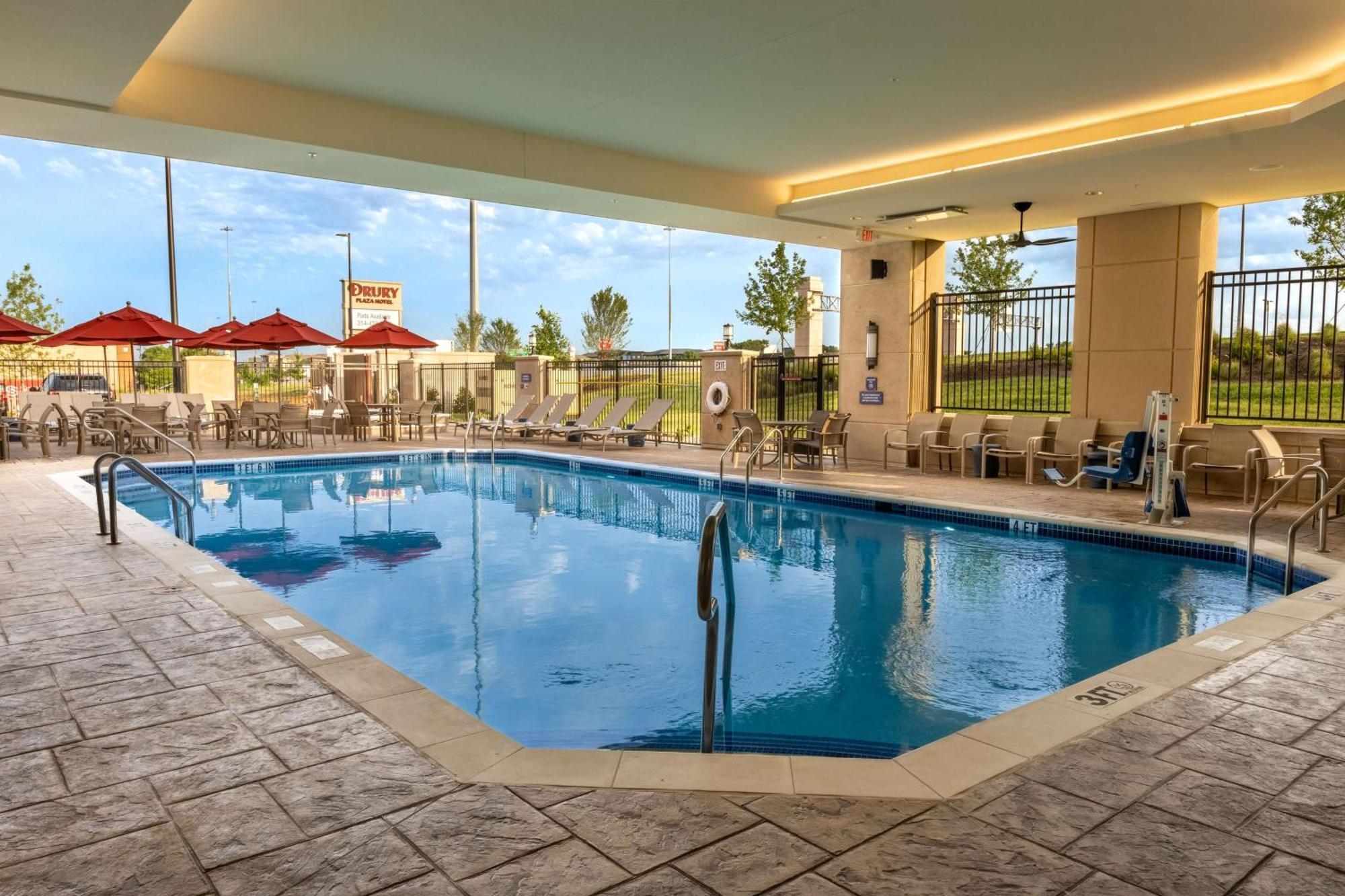 Drury Plaza Dallas Hotel