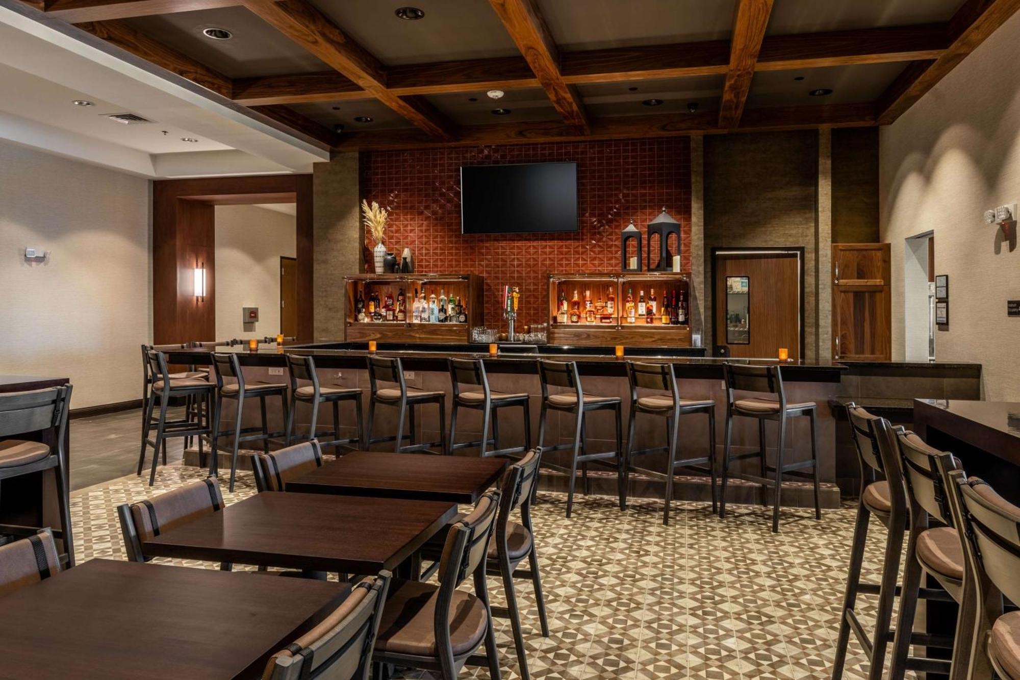 Hotel Drury Plaza Dallas Arlington