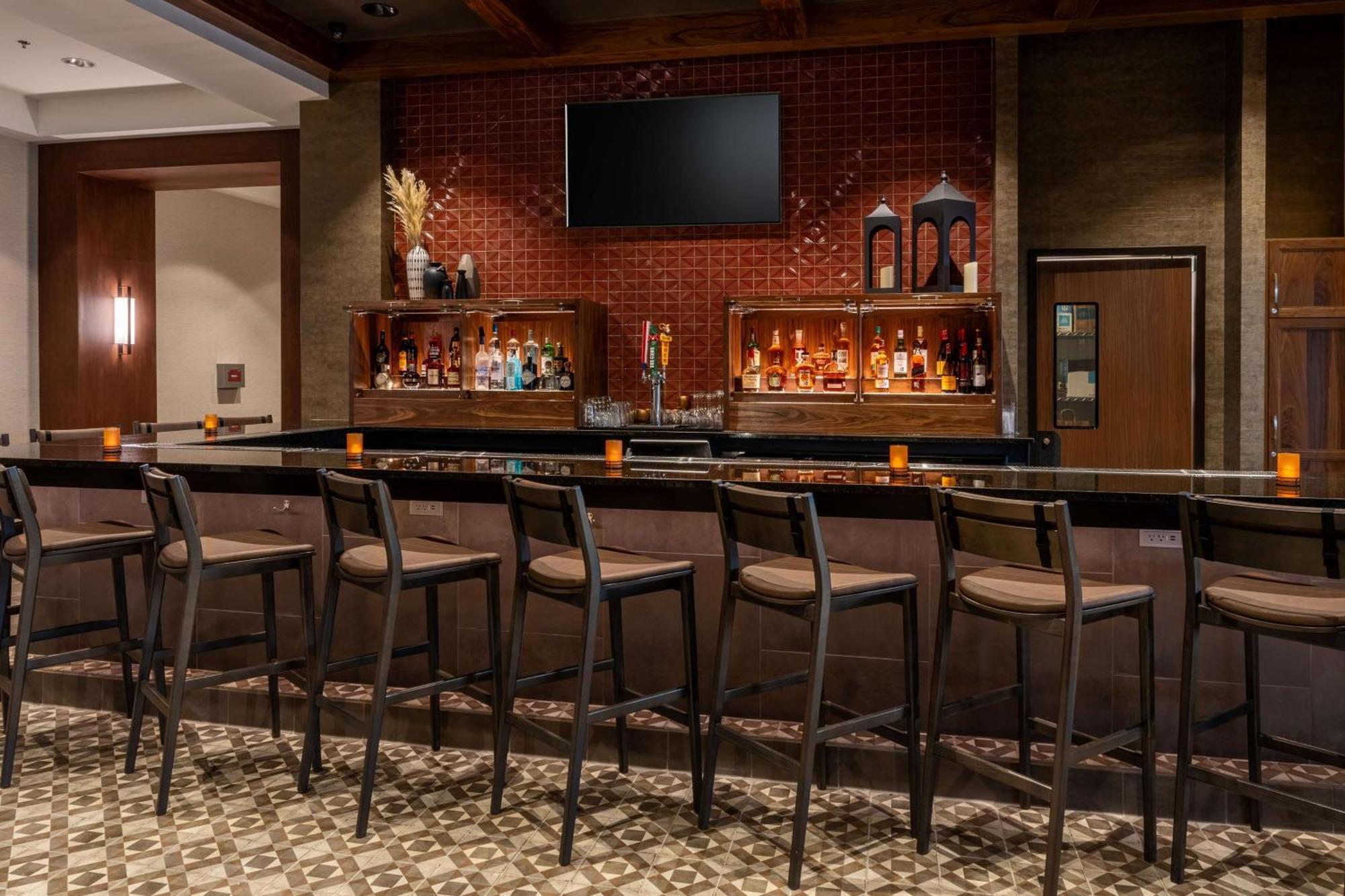 Drury Plaza Dallas Hotel 3*