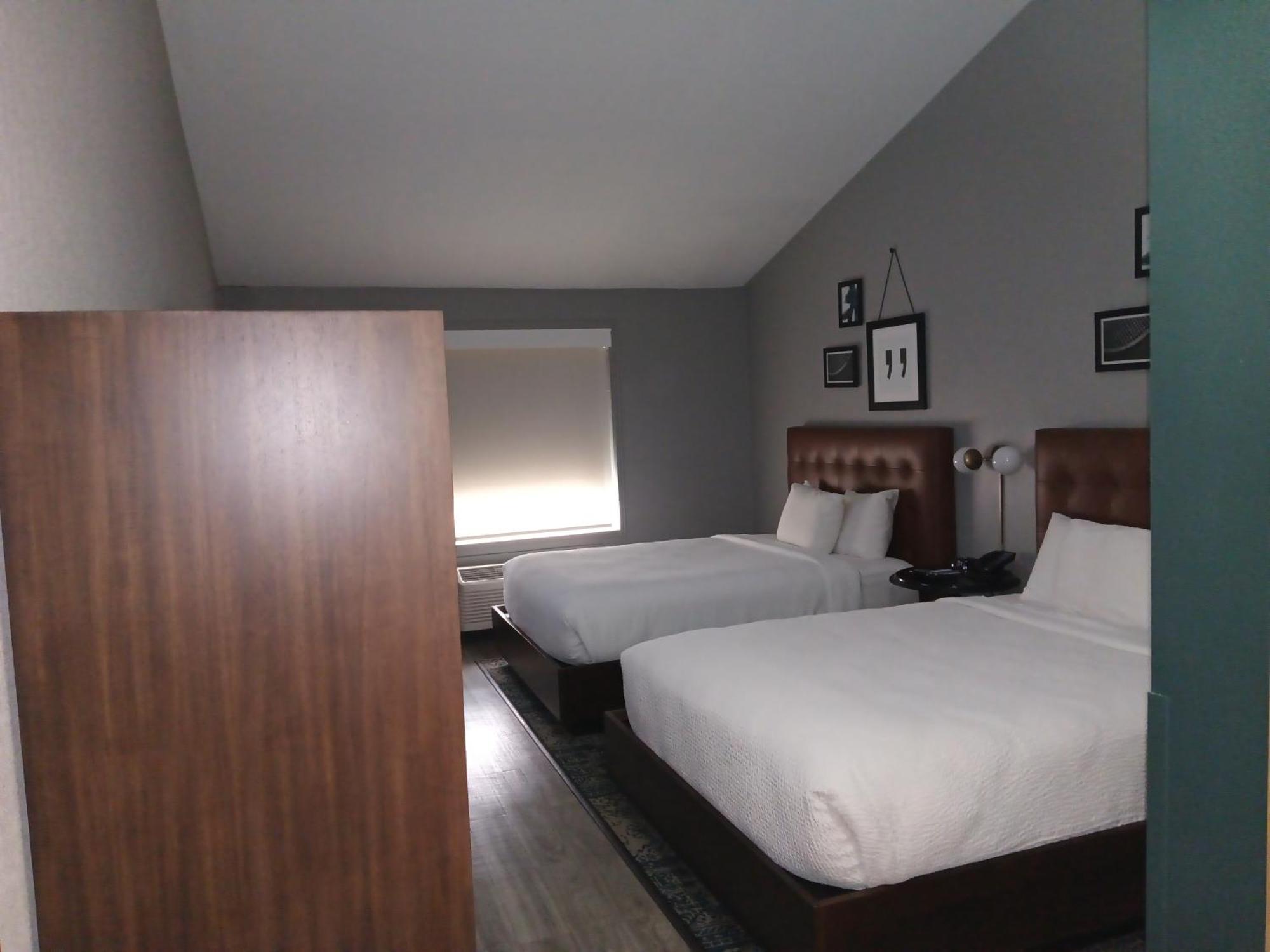 Four Points By Sheraton Dallas Entertainment District